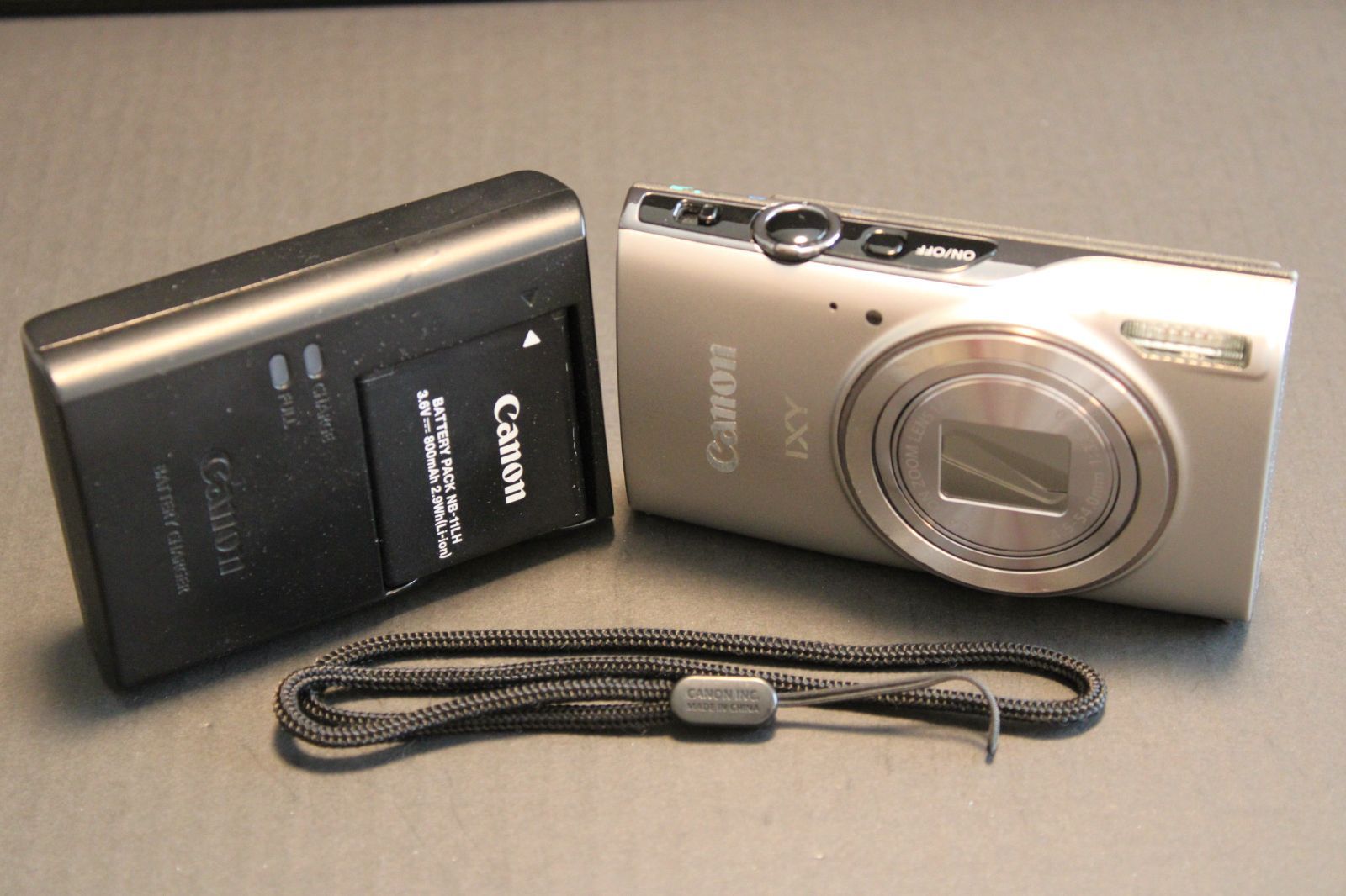 Canon - 良品中古 IXY 650 シルバー  M111 良品】Canon IXY 650 コンパクトデジタルカメラ シルバー Canon