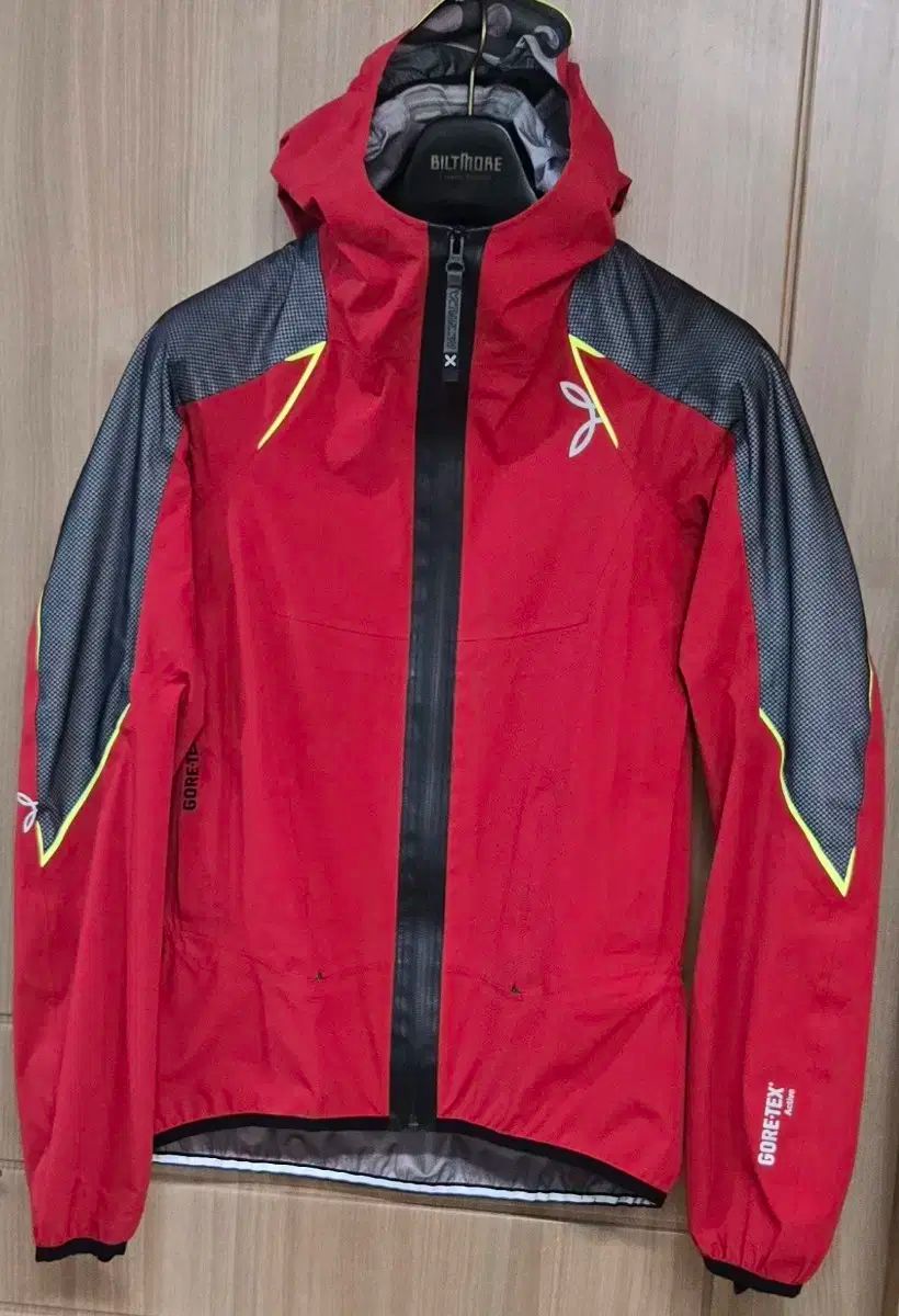 MONTURA モンチュラ アクティブ GORE-TEX₍ゴアテックス レディースジャケット スモール