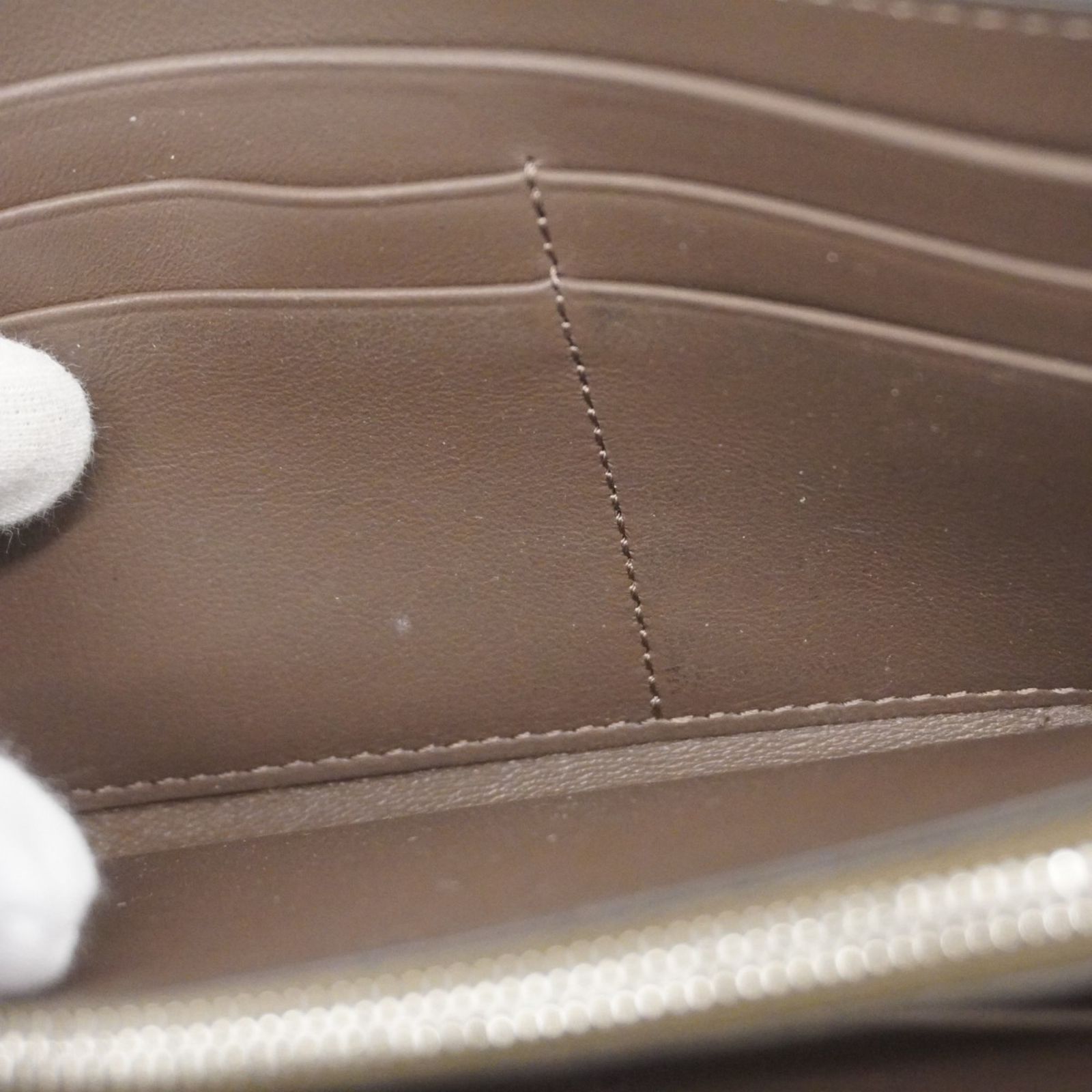 フェンディ(Fendi) フェンディ 長財布 レザー グリーン レディース  