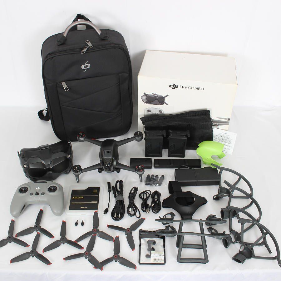 【美品】DJI FPV Combo SPOCP1 ドローン エフピーブイ コンボ 本体 DJI FPV Combo SPOCP1 ドローン エフピーブイ コンボ