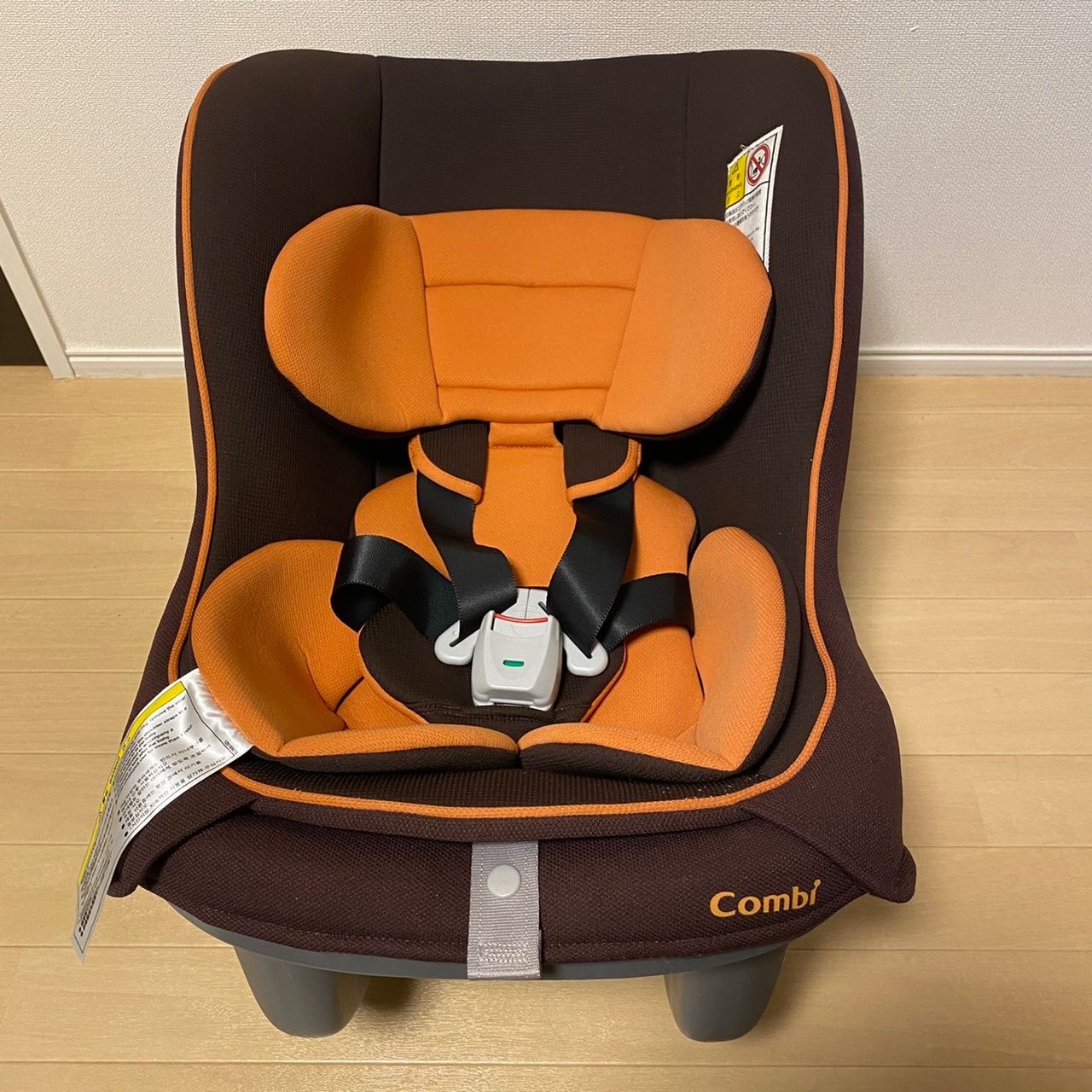 極美品☆コンビ ミニマグランデ チャイルドシート　ブラウンプレッソ 極美品☆コンビ ミニマグランデ チャイルドシート ブラウンプレッソ