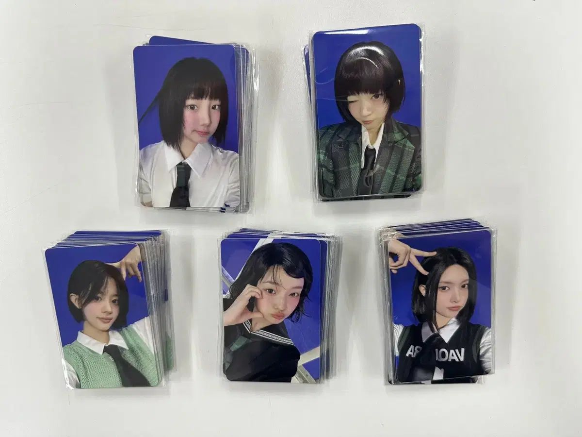 ILLIT 時よ止まれ 来日記念 ラキドロ 5枚セット コンプ トレカ ILLIT