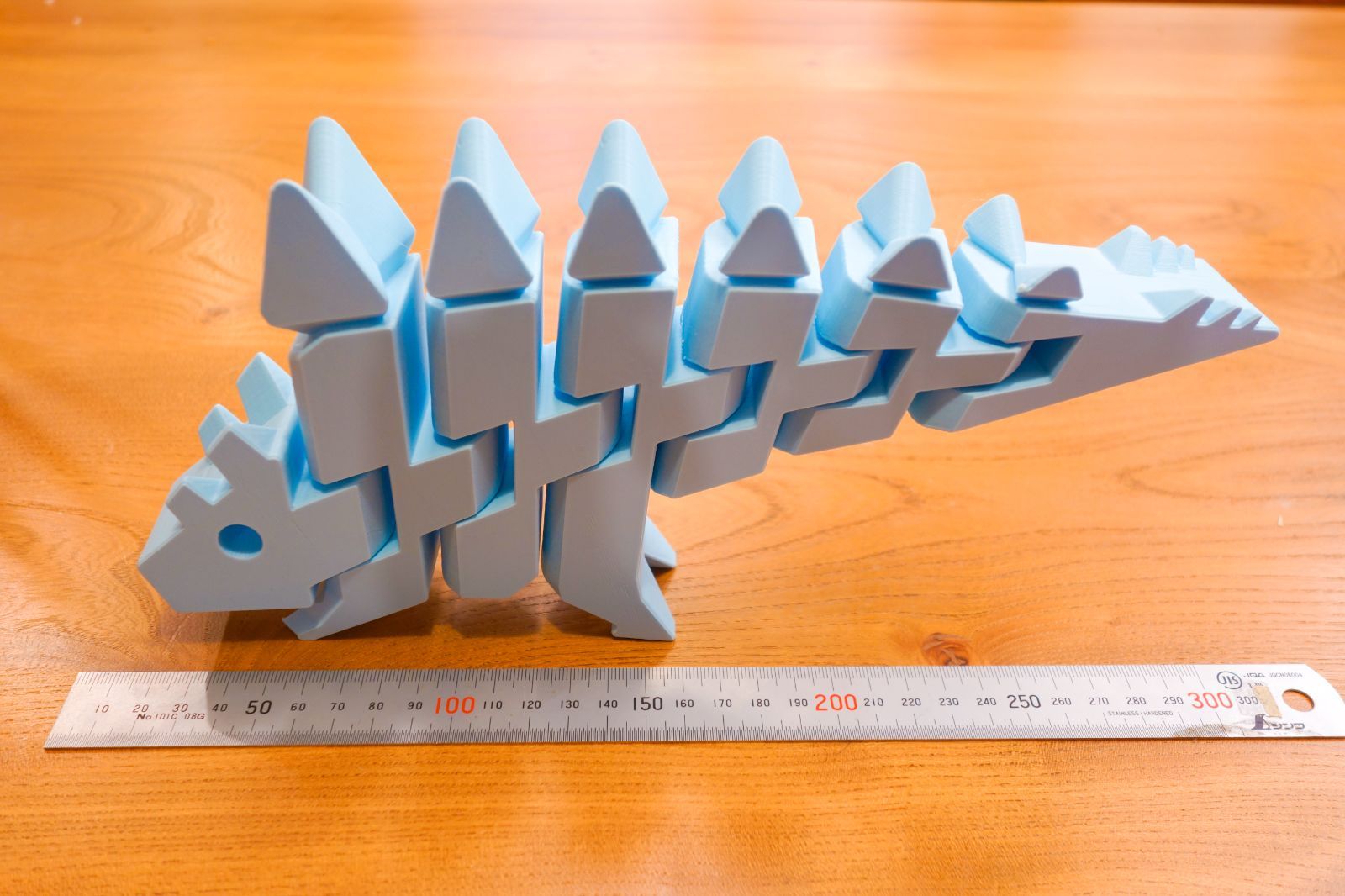 ステゴサウルス　XLサイズ(28cm)　アイスブルー　3Dプリント　フレキシブル