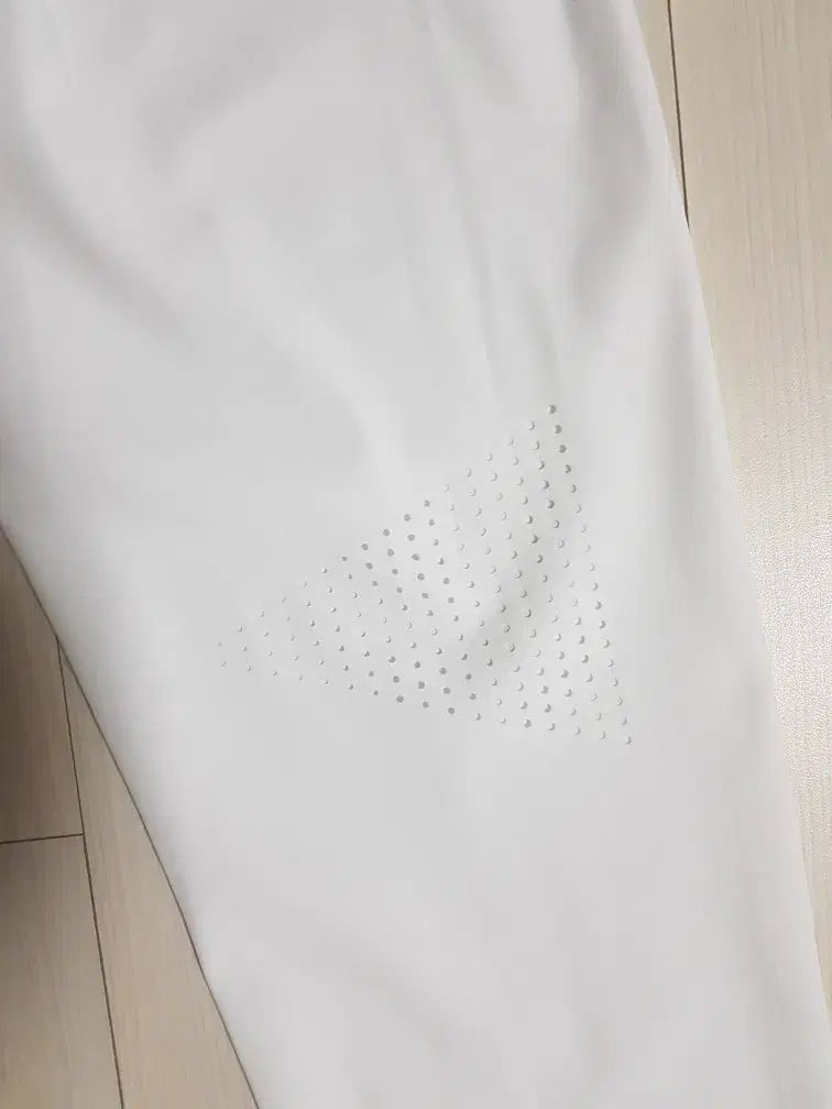 ゴルフパンツ 28