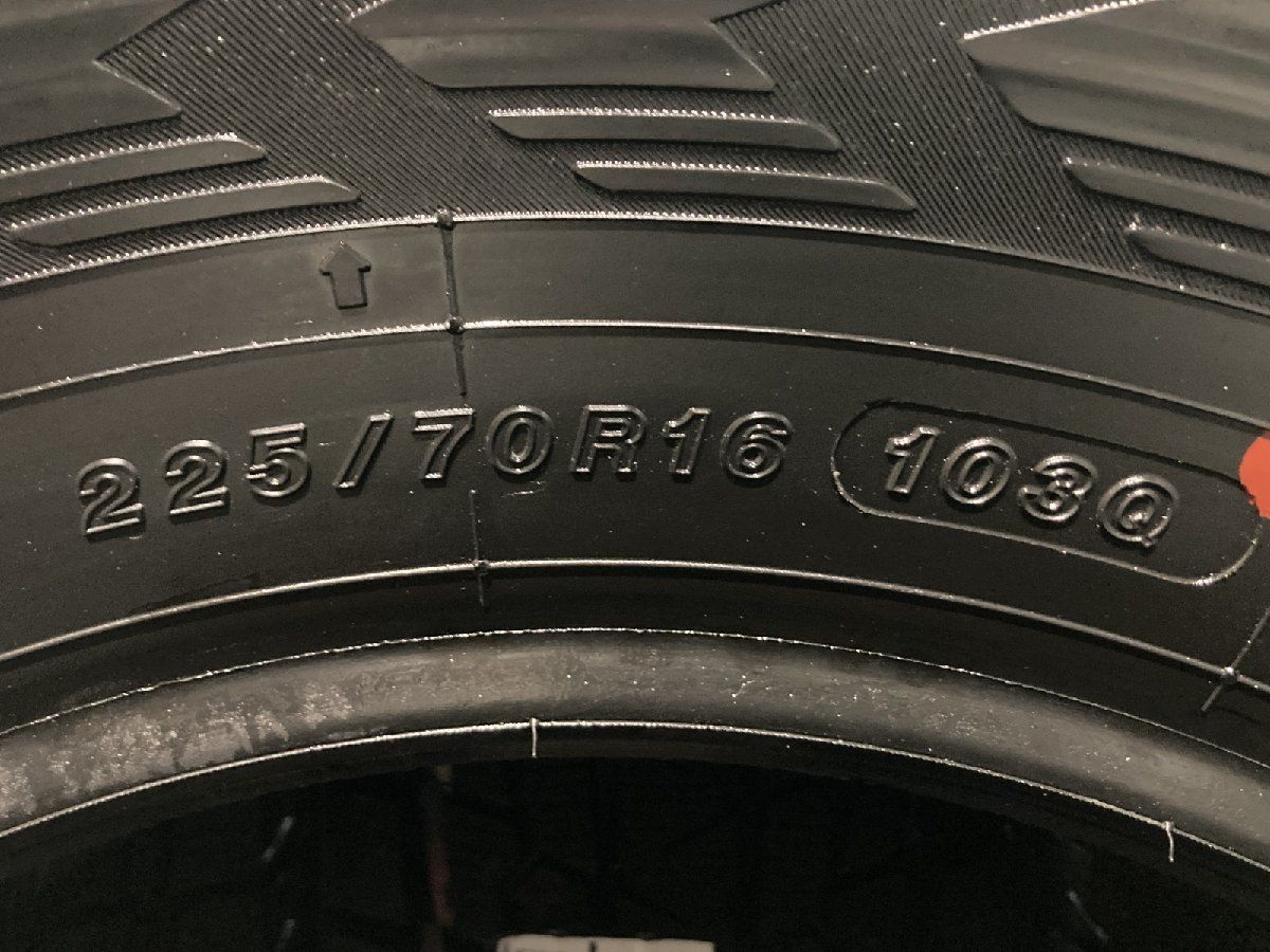 札幌発 店頭引取可【新品】YOKOHAMA ice GUARD G075 225/70R16 103Q 16インチ スタッドレス 4本 22年製 ジムニーシエラ等　(VTG890) 札幌発 店頭引取可【新品】YOKOHAMA ice GUARD G075 225/70R16 103Q 16