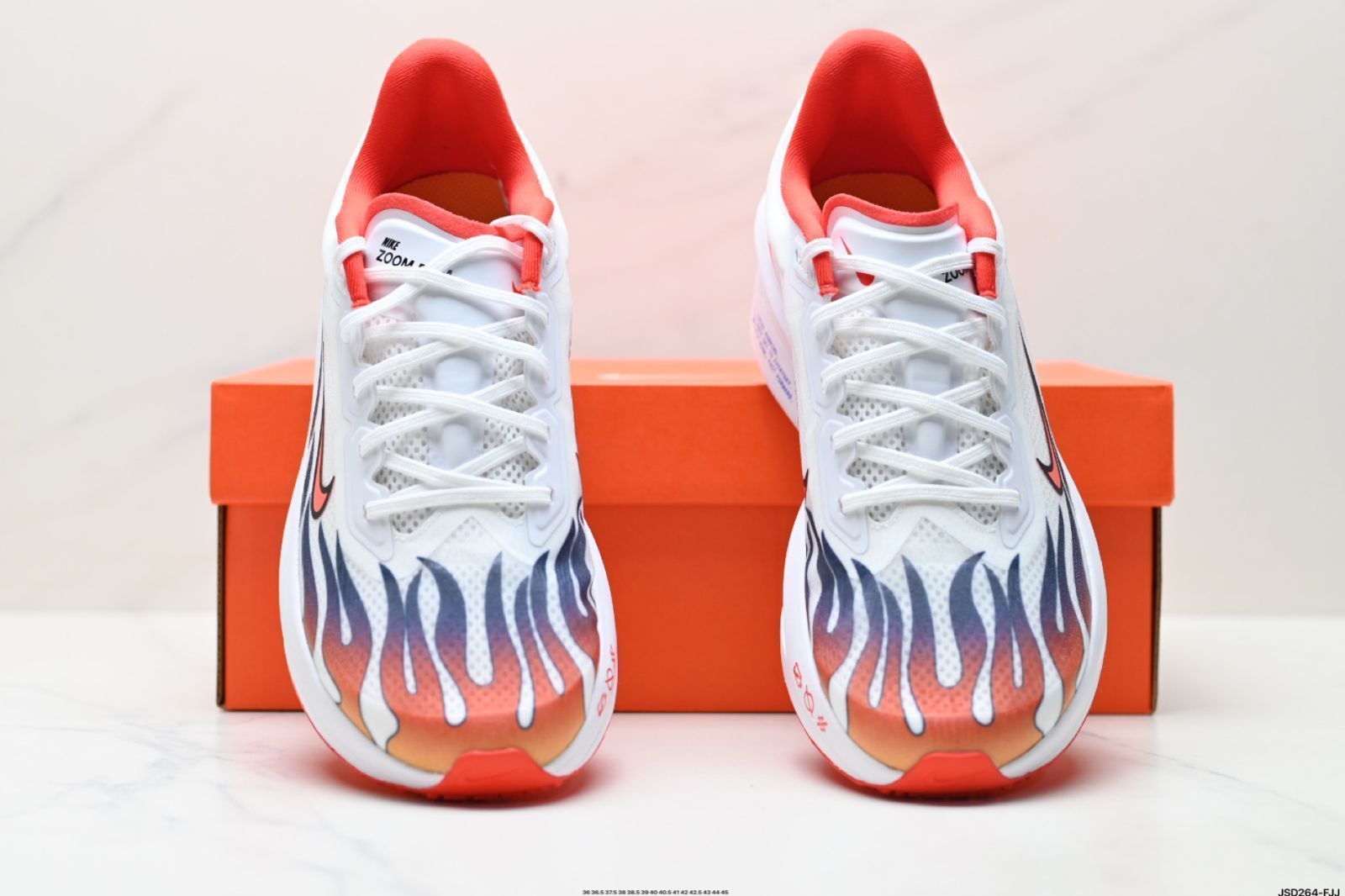 Nike（ナイキ）ZoomX Invincible Run Flyknit FK6 Zoom Fly 6