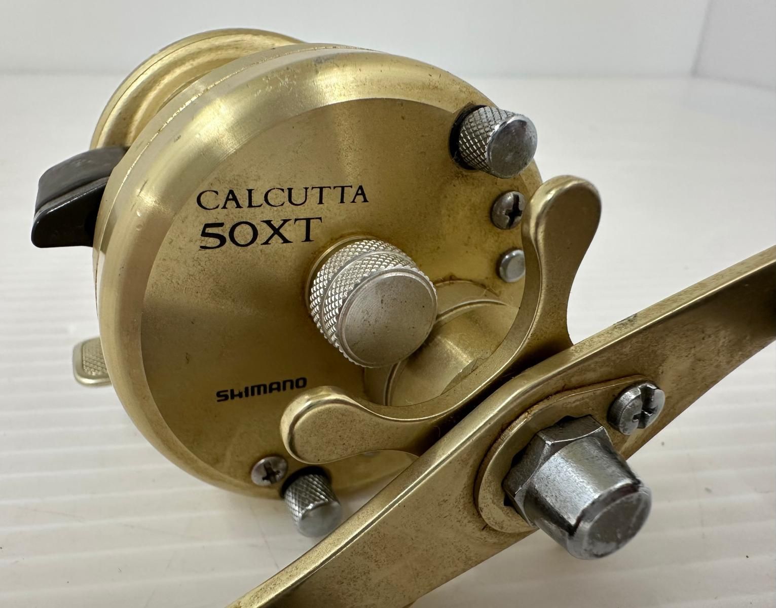 シマノ ☆ カルカッタ ☆５０XT ☆ CALCUTTA ☆ ベイト リール Shimano CALCUTTA 50XT ベイトリール Amazon.co.jp: シマノ