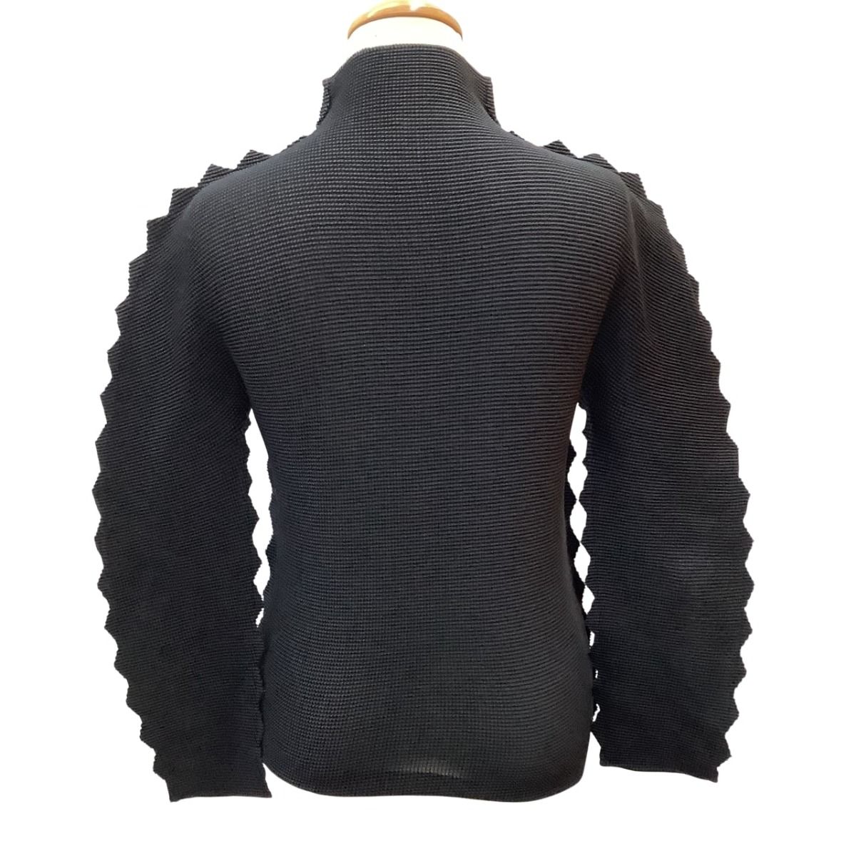 me ISSEY MIYAKE イッセイミヤケ ミー 変形 トゲトゲ カットソー ワッフル プリーツ  MI41FJ201 ブラック やや傷や汚れあり ♪♪me ISSEY MIYAKE イッセイミヤケ ミー 変形 トゲトゲ