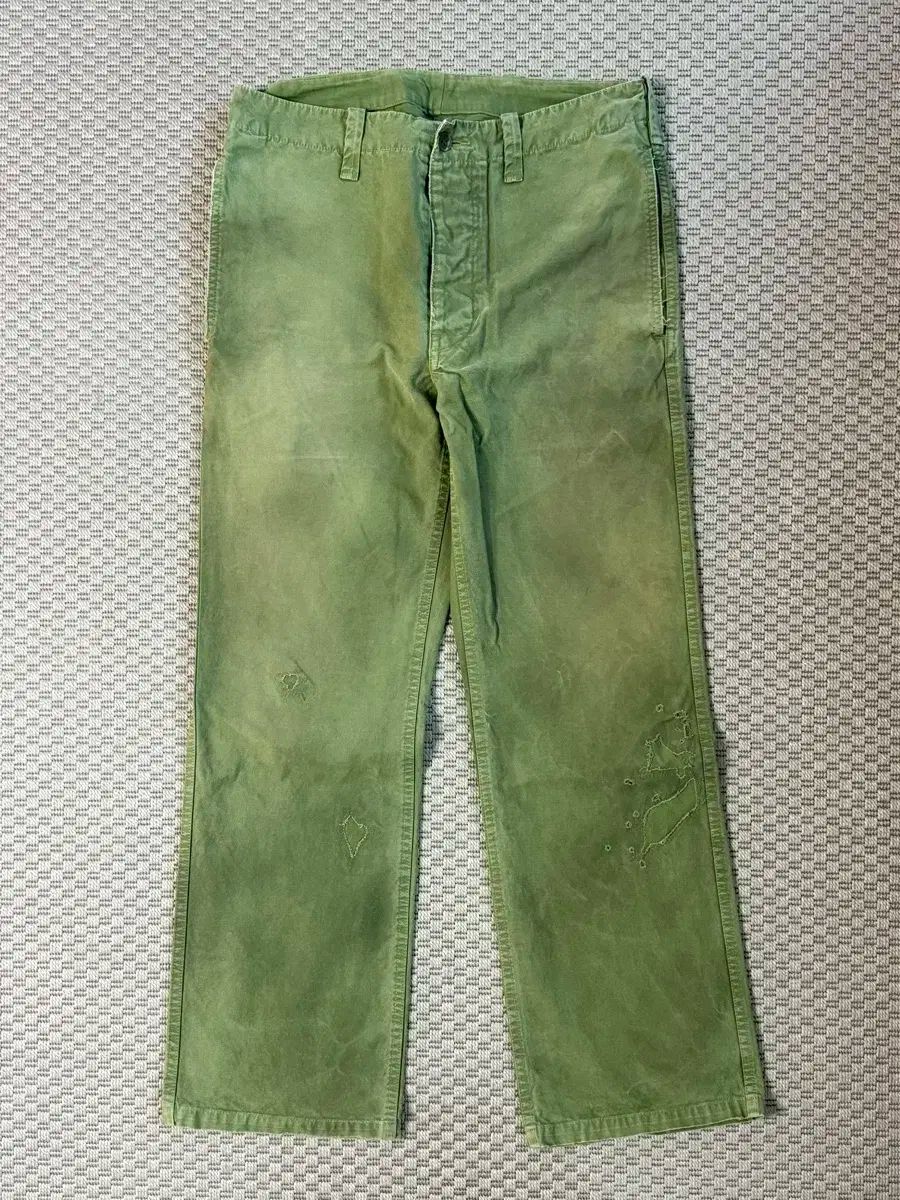 visvim GIFFORD PANTS DMGD GREEN(サイズ2) CHINO PANTS DMGD | Visvim Official North American Web Store