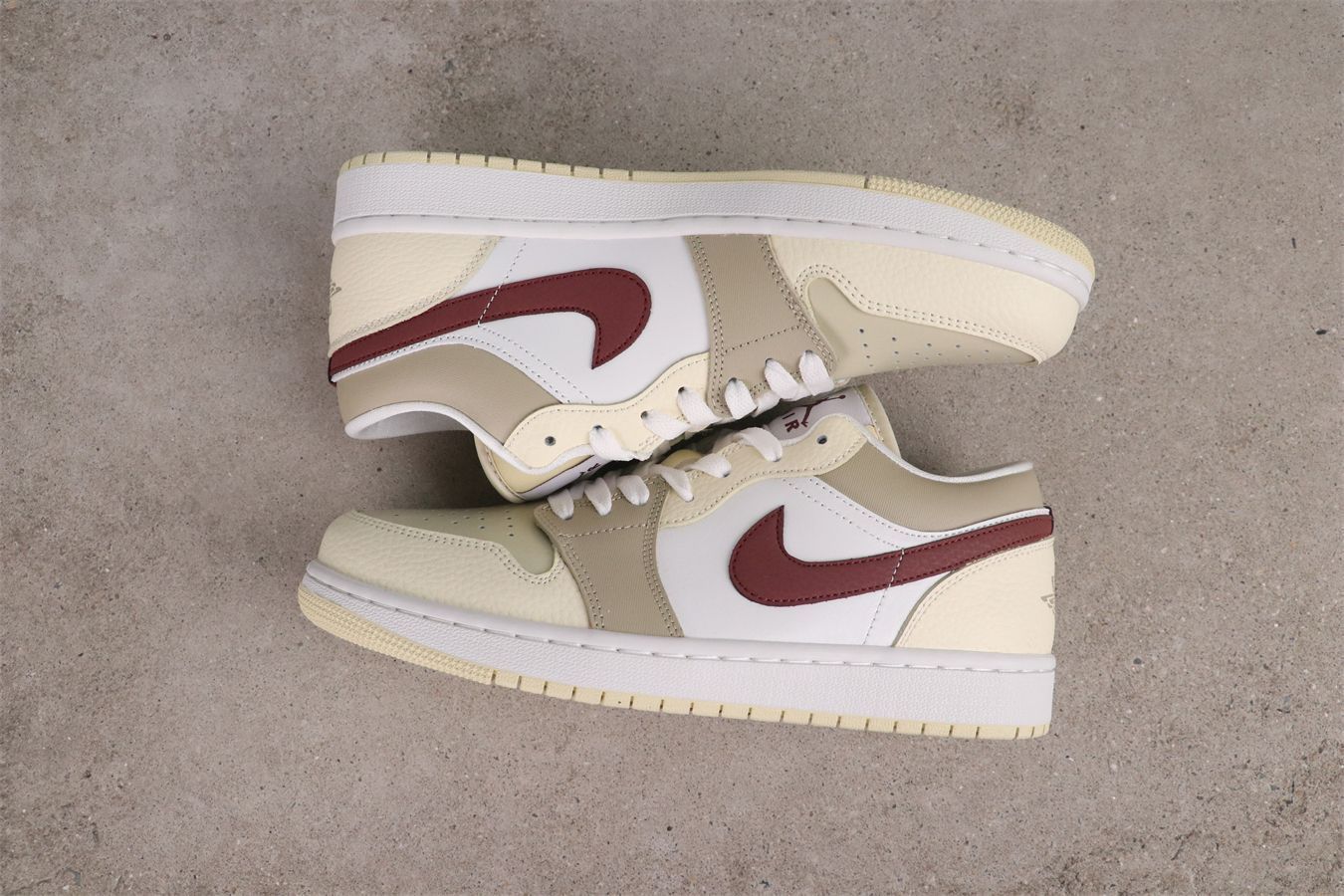  今日 エアジョーダンHV 6530 - 100ライトブラウン -バーガンディ スニーカー 靴