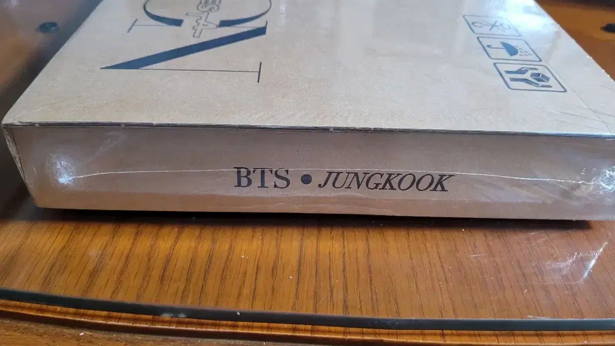 BTS ジョングク(JUNGKOOK・JK・グク) DICON 写真集 ビニールも 破れていない 新品