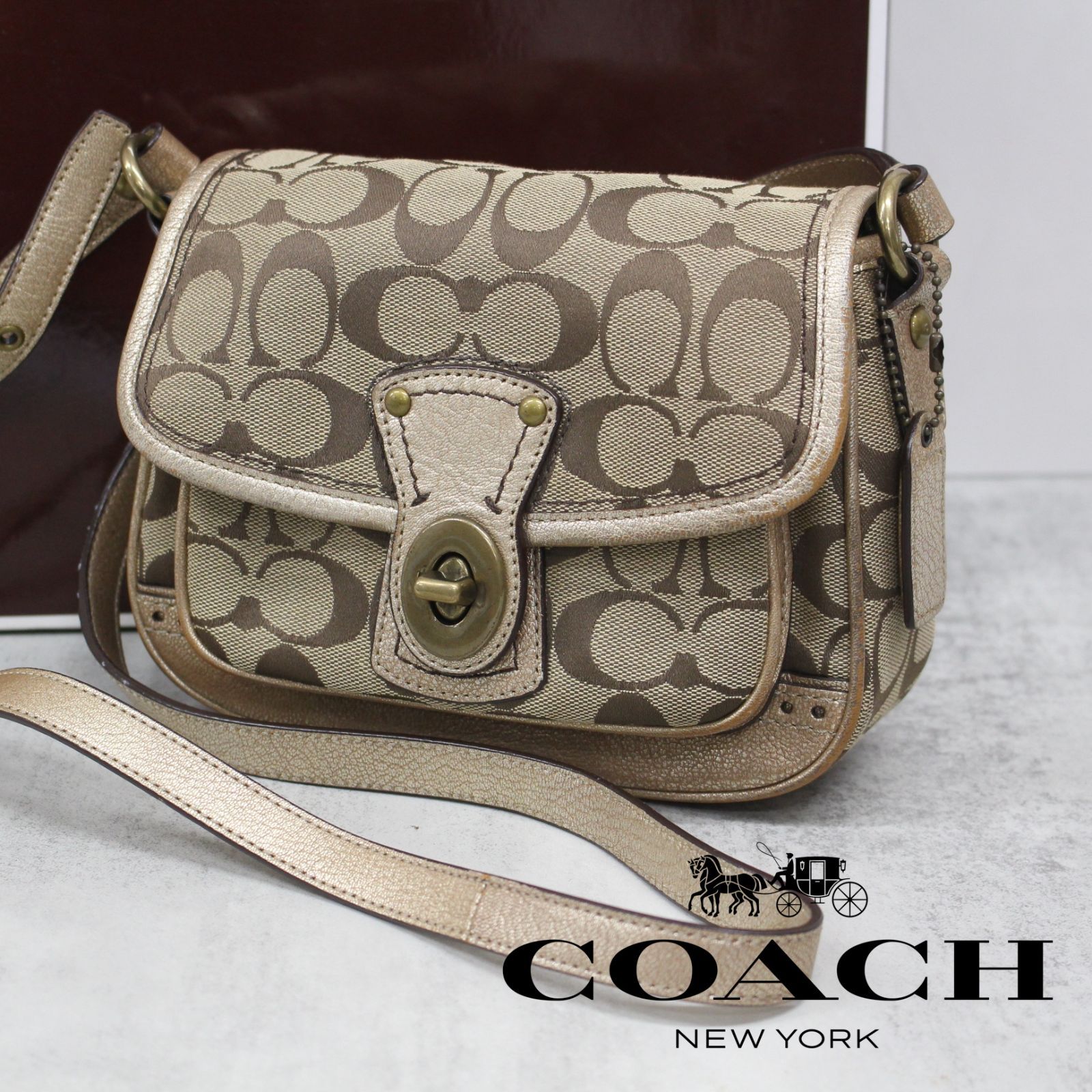 箱付 coach ショルダーバッグ - ショルダーバッグ