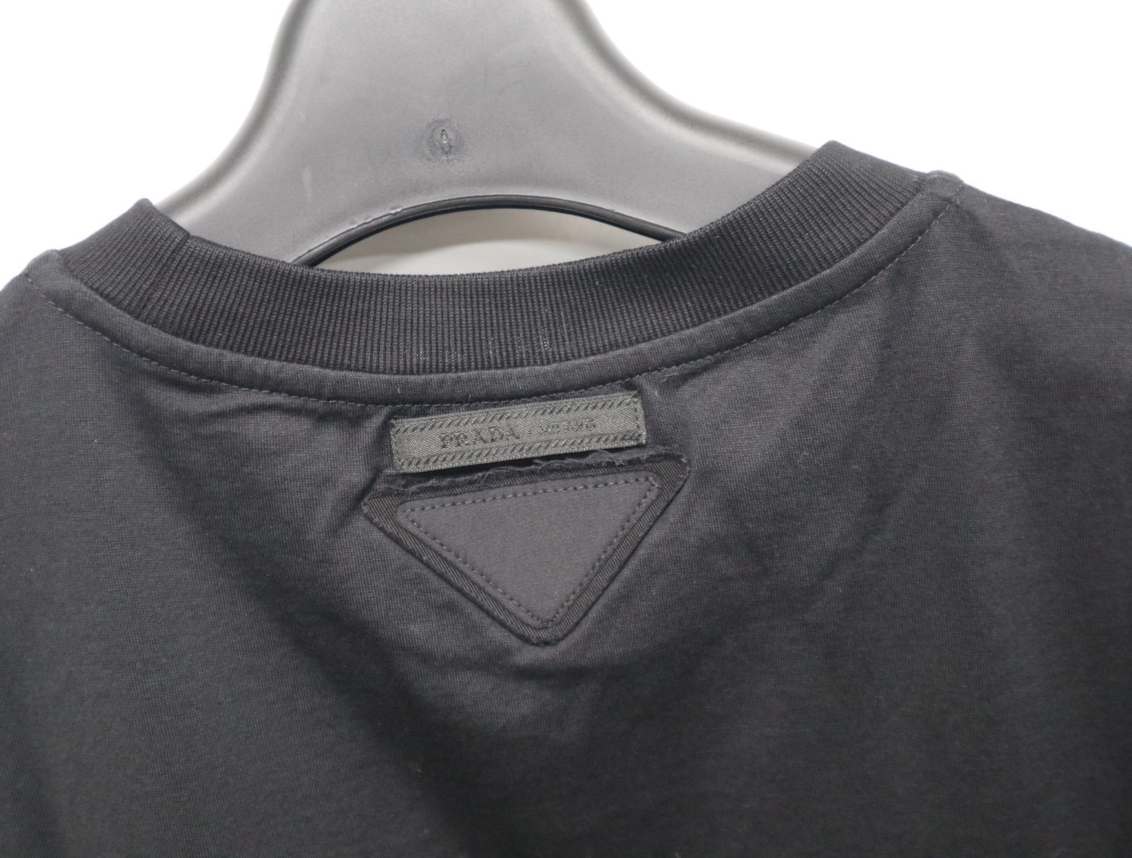 プラダ PRADA 2019年 35838 S161 ロゴ プリント Tシャツ サイズXS ブラック 美品 半袖 カットソー プラダ PRADA 2019年 35838 S161 ロゴ プリント Tシャツ サイズ