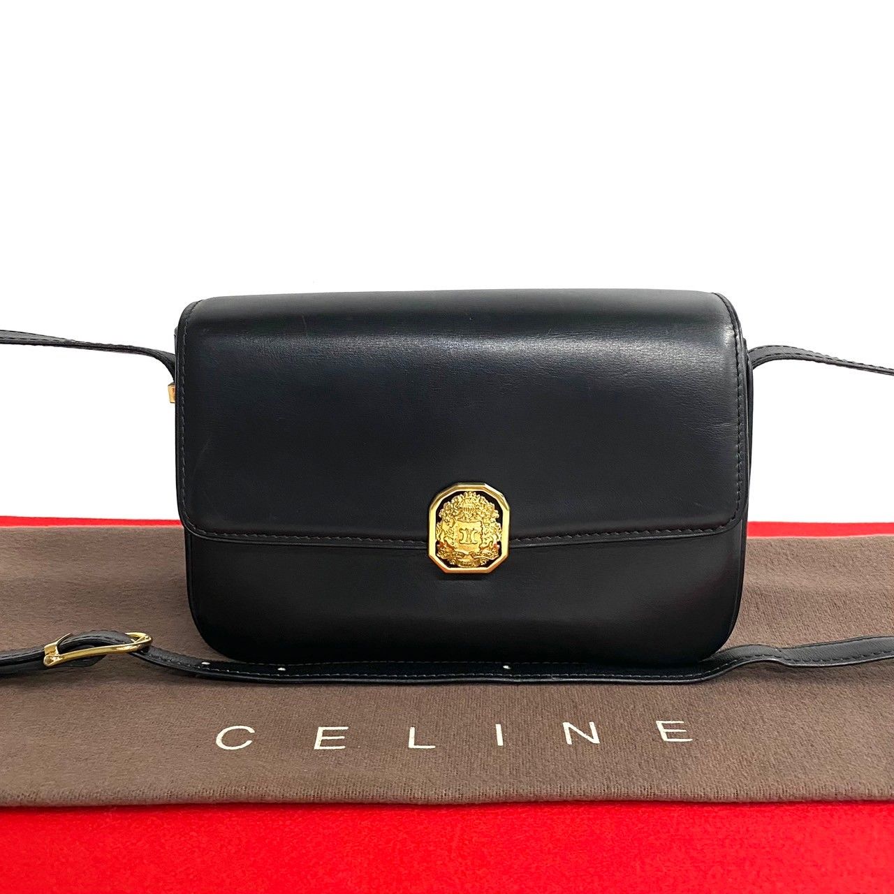 極 美品 希少品 CELINE セリーヌ ヴィンテージ トリオンフ 金具 カーフ レザー 本革 ショルダーバッグ ポシェット ブラック 21584 -  メルカリ