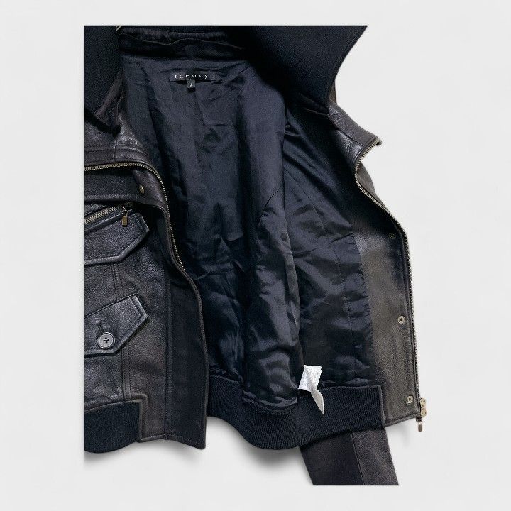 セオリー　羊皮のジャケット THEORY CASUAL GUIDE VOL.5 | MEN（メンズ）｜Theory 公式通販サイト