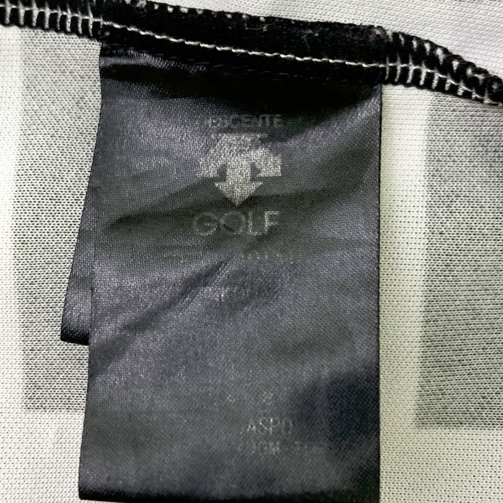 サイズ：XO DESCENTE GOLF デサントゴルフ  半袖ポロシャツ 総柄 ブラック系 [240101368459] ゴルフウェア メンズ ストスト サイズ：XO DESCENTE GOLF デサントゴルフ 半袖ポロシャツ 総柄