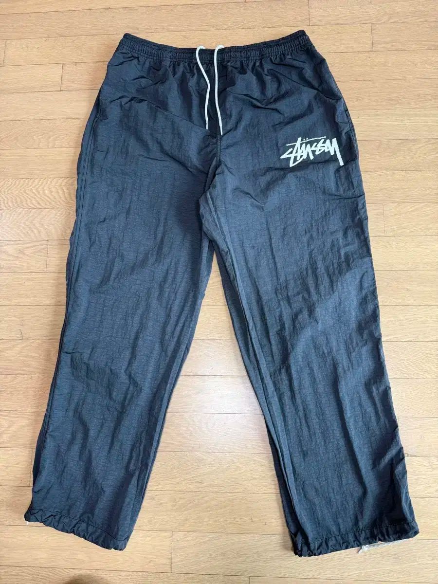 r*r様 stussy × NIKE ビーチパンツ オフノワール サイズM m12126182334_1.jpg?1726276465