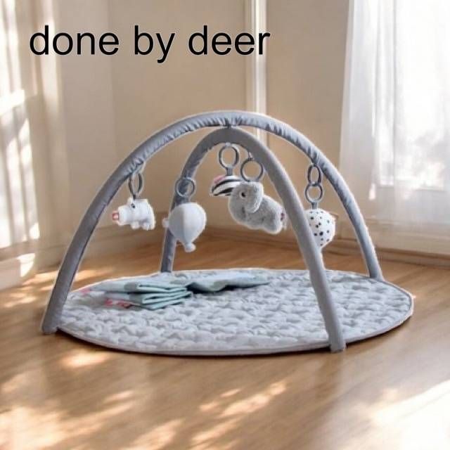 ♥品 Done by Deer ダンバイディア アクティビティ プレイマット ベビージム グレー 北欧 インテリア 赤ちゃん ベビー 育児 子育て 用品 ギフト プレゼント 出産祝い