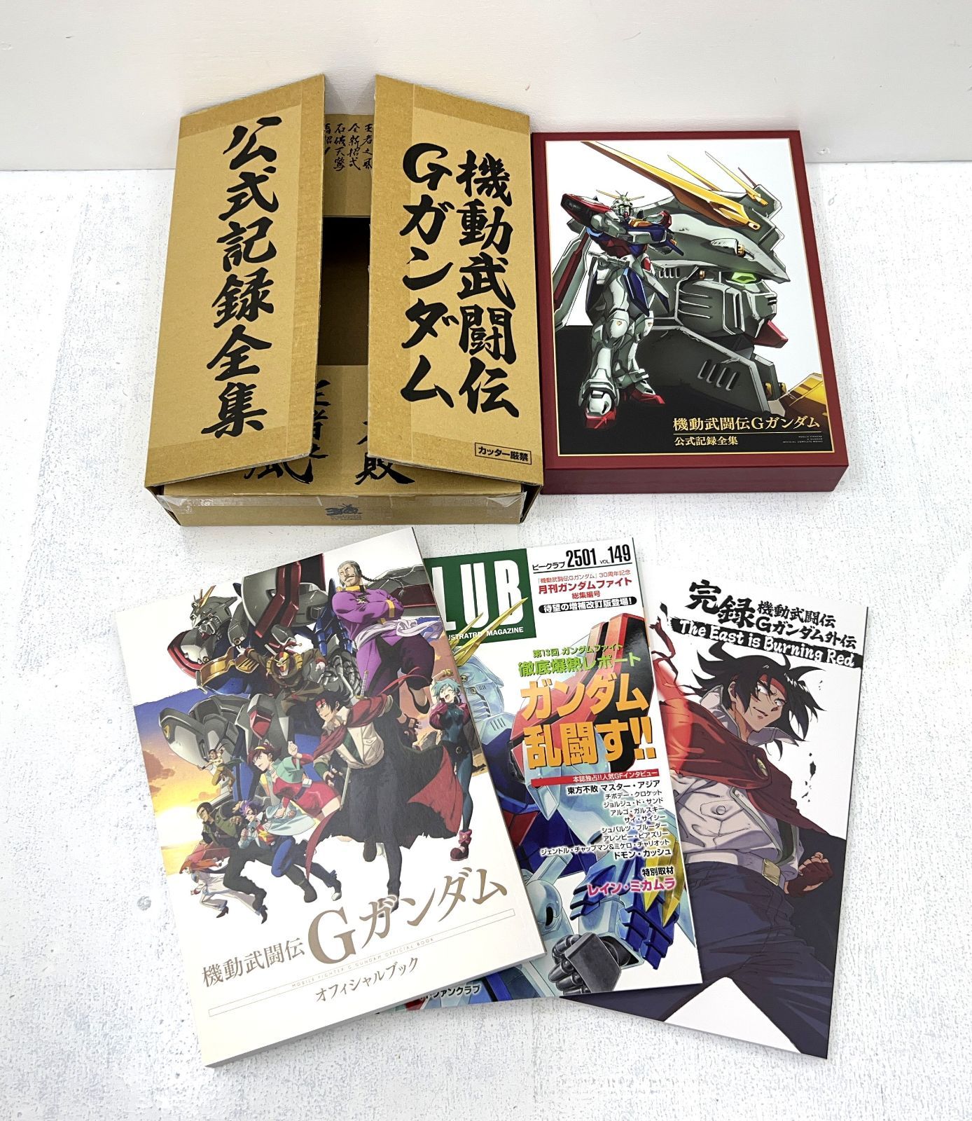 盛岡4-0232】機動武闘伝Gガンダム 30周年公式記録全集 【中古/80