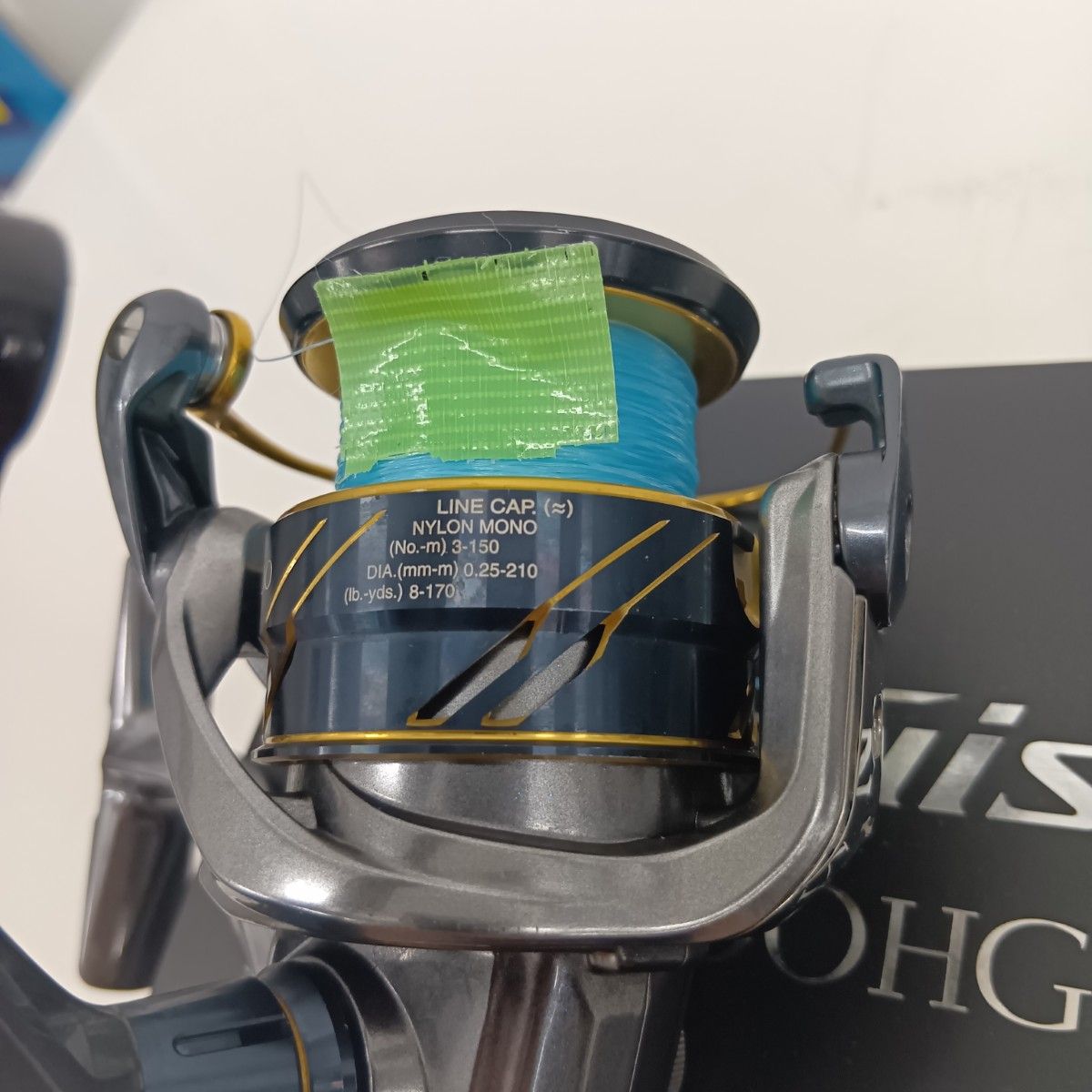 SHIMANO シマノ 03504 釣り用品 リール スピニングリール 16