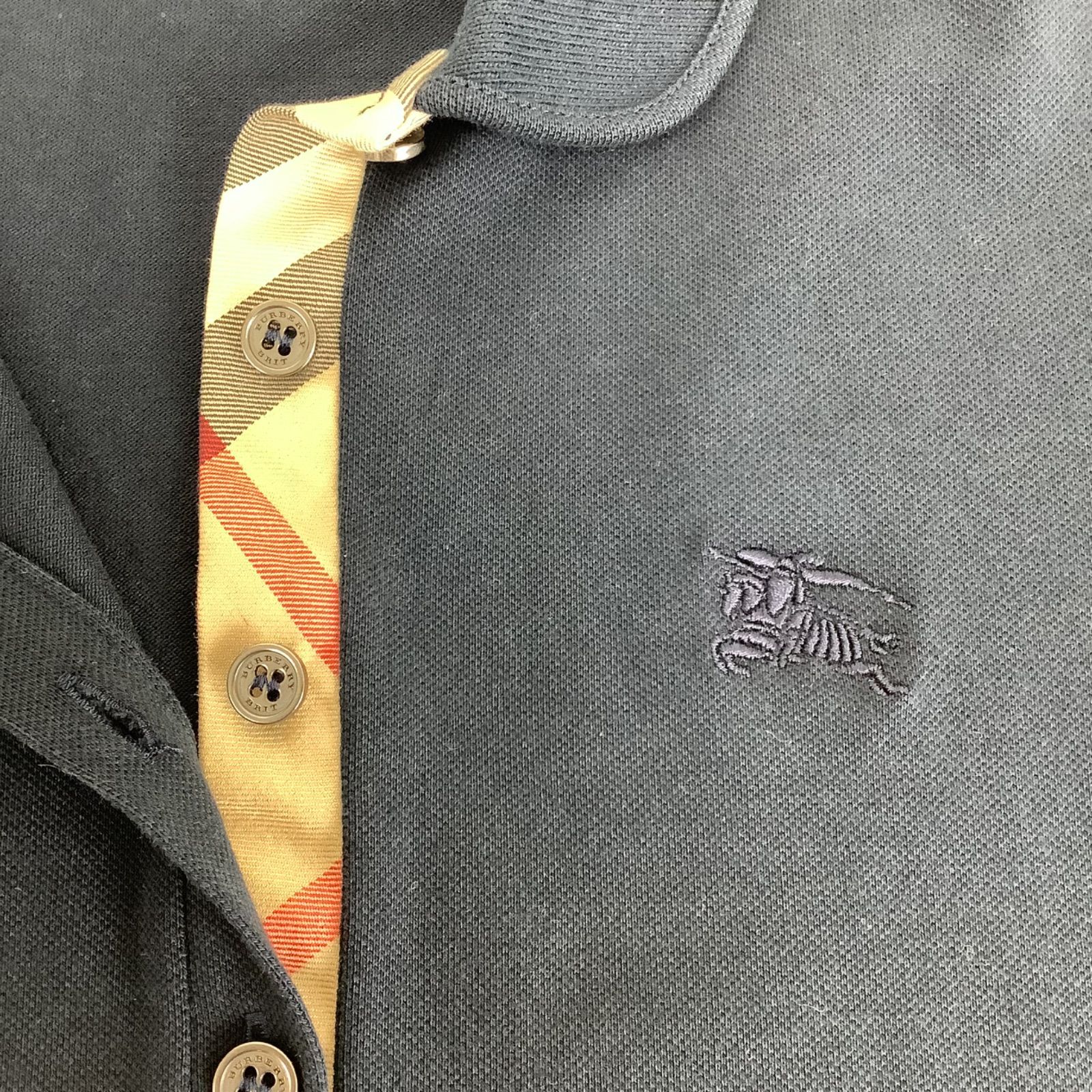 【利益還元祭】開催中！今年最後の大セール BURBERRY メルカリ - M 紺色 ポロシャツ バーバリー BRIT トップス