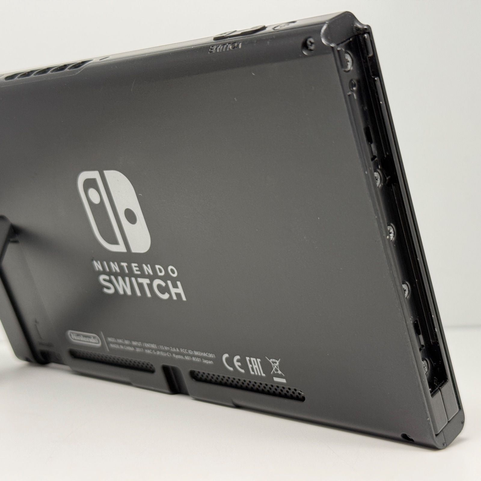 ★動作良好 画面傷なし★ニンテンドー Switch 本体のみ 2017年製 ☆動作良好 画面傷なし☆ニンテンドー Switch 本体のみ 2017年製 ☆動作