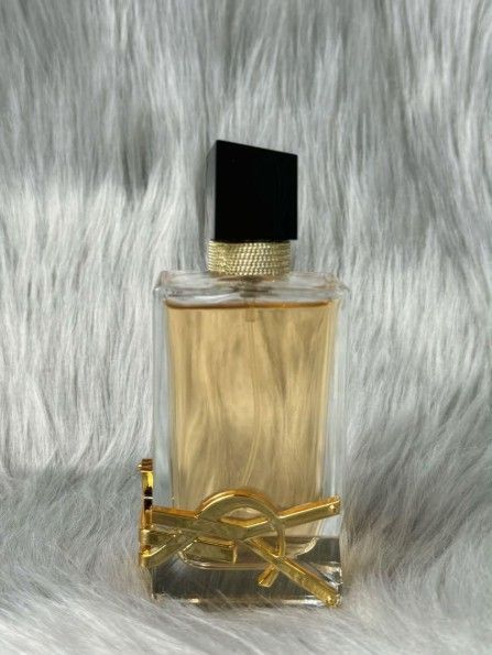 新品 イヴ サンローラン YSL リブレ オーデパルファム EDP 90ml