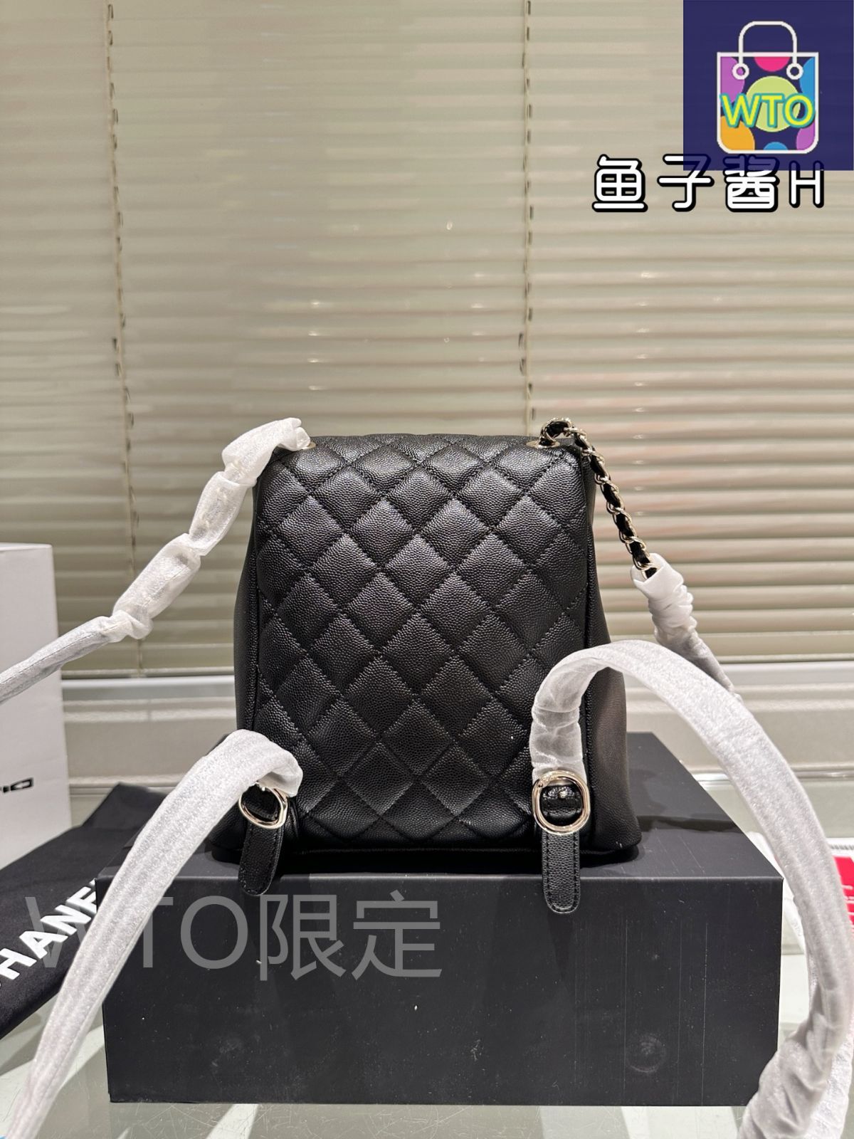 コンパクトサイズ☆【CHANEL】ショルダーバッグ ポーチ 今日特価】CHANEL フロッグ ツーショルダーバッグ-WTO輸入2