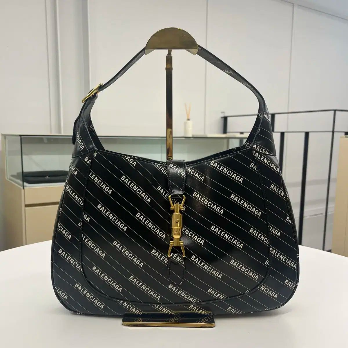 ★送料込★グッチｘバレンシアガ ジャッキー1961 GUCCI(グッチ) x BALENCIAGA(バレンシアガ) ザ ハッカー