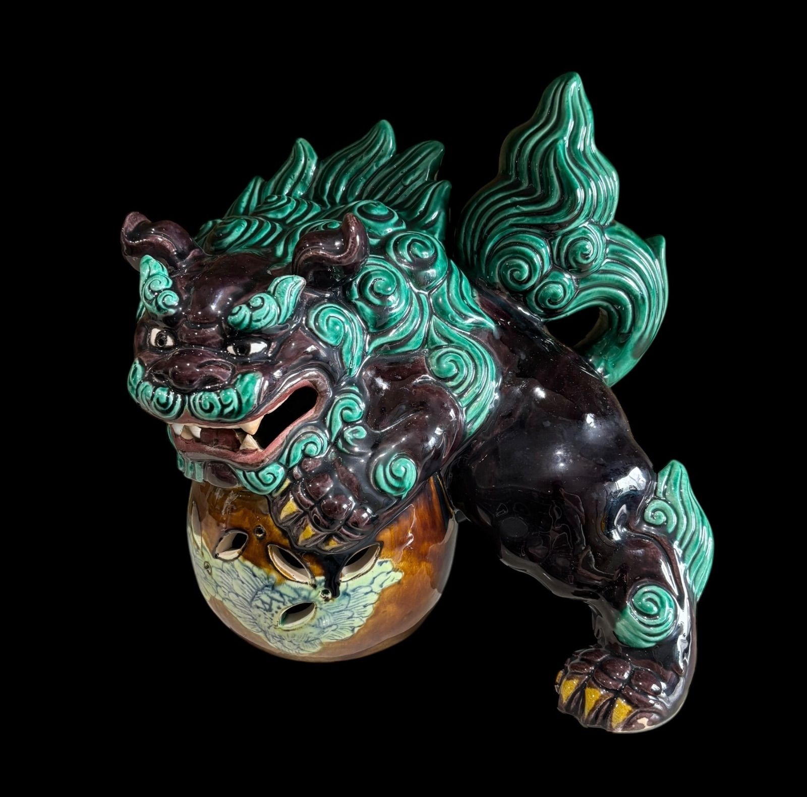 九谷焼 糠川清章 八幡窯 色絵 玉獅子 玉乗り獅子 唐獅子 置物 美術品 