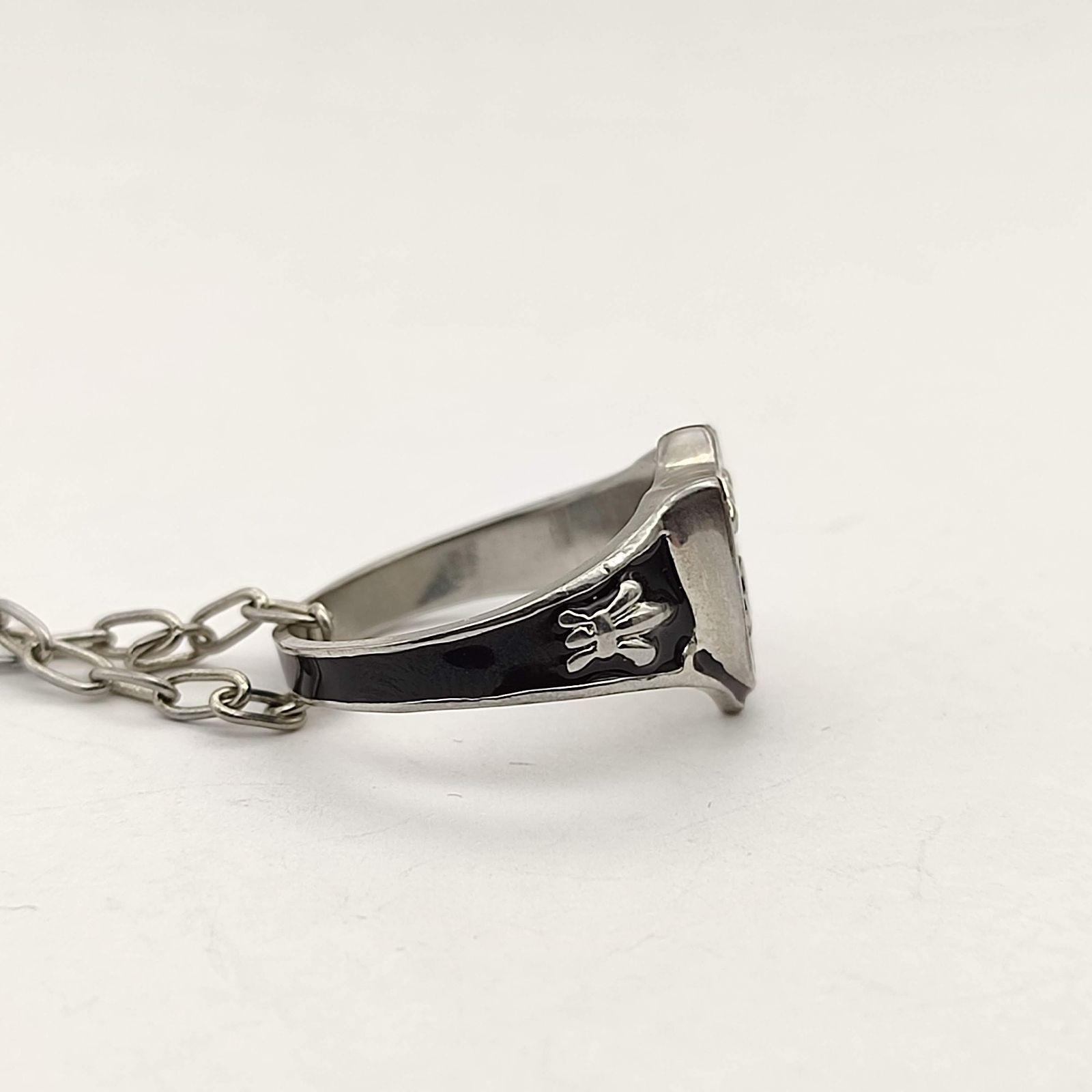 銀製品・指輪・アクセサリー　[破損品/チェーン欠品] 雲のリング 雲雀恭弥 ボンゴレリング風ネックレス 「家庭教師ヒットマンREBORN!」 銀製品・指輪・アクセサリー [破損品/チェーン欠品] 雲のリング