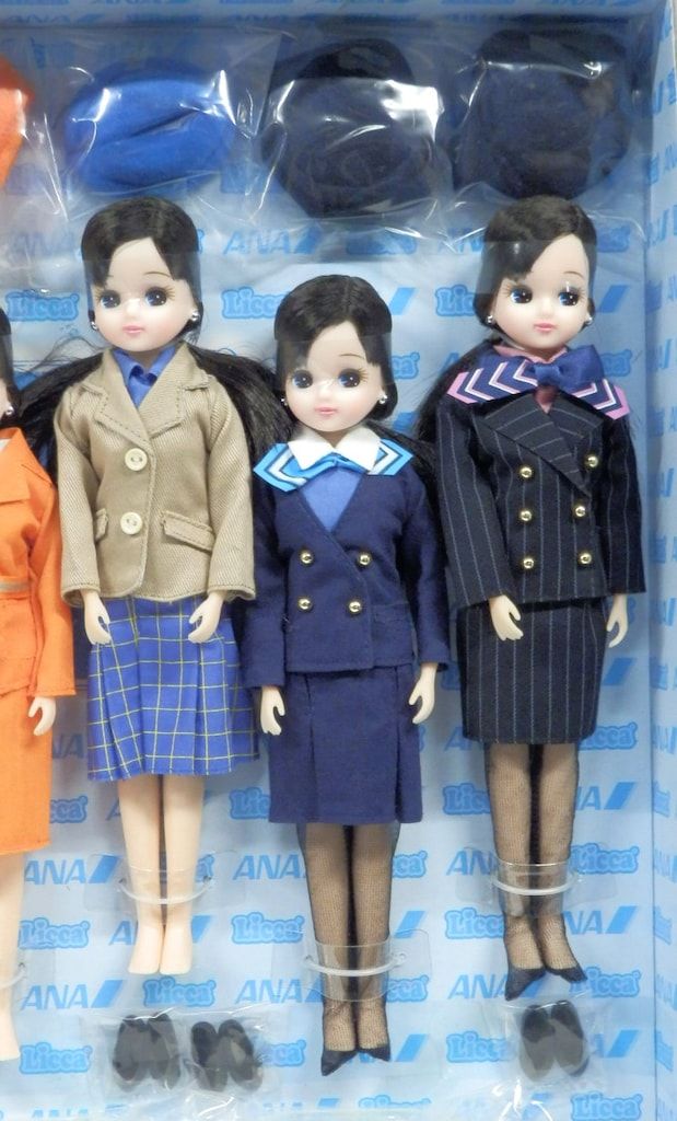 ANA60周年オリジナルキャビンアテンダントリカちゃん プレミアムエディション