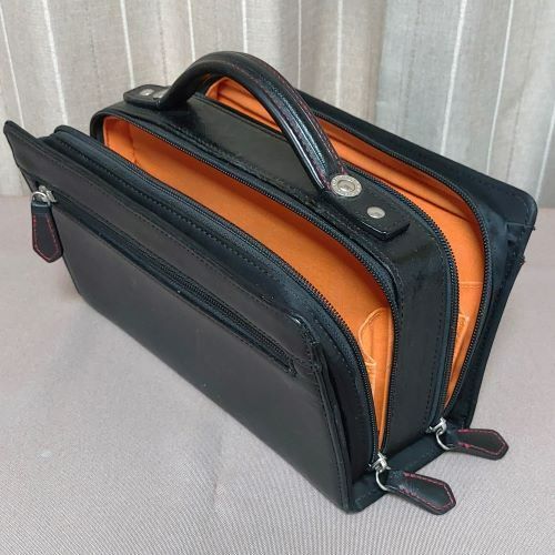 カステルバジャック☆セカンドバッグ☆ドロワット☆型押しブラック☆超  