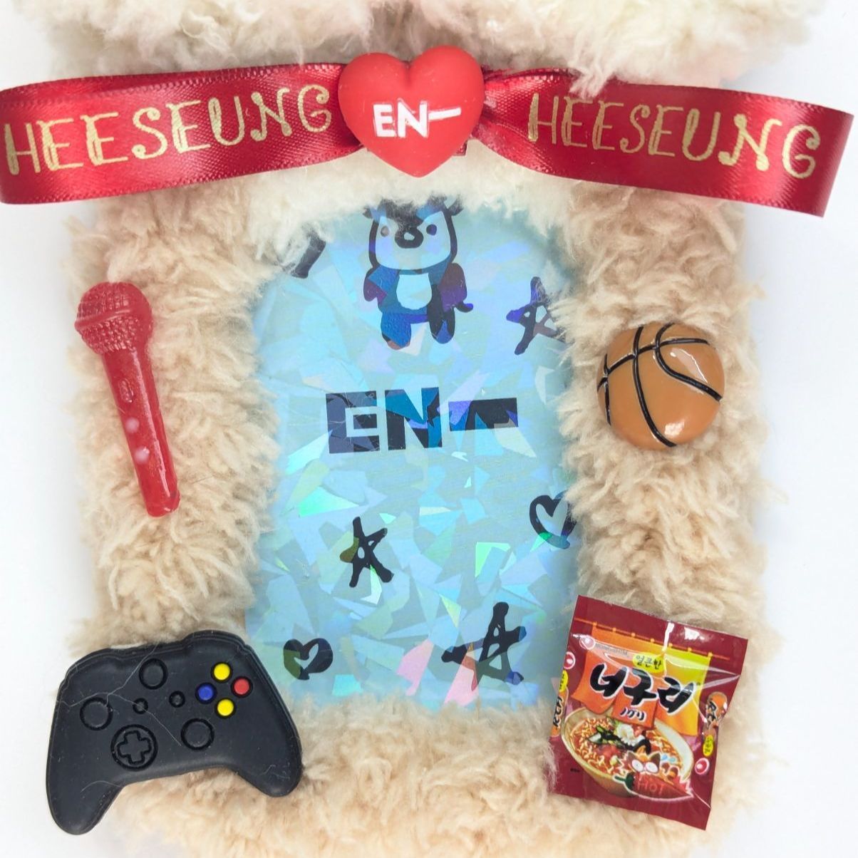 ENHYPENのヒスンモチーフ ハムスター モルモット モールトレカケース