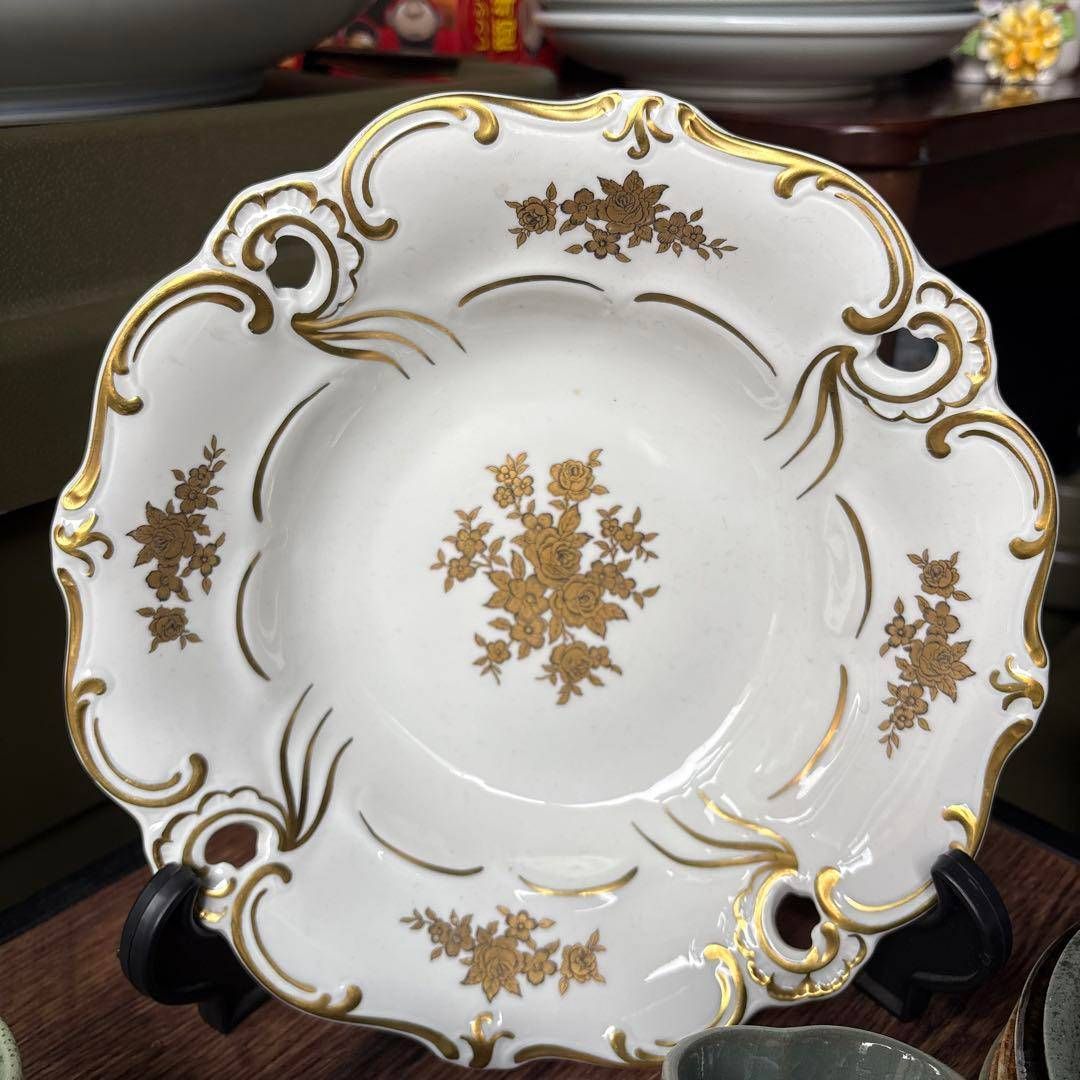 Weimar ワイマール ドイツ製 金彩ロココ 花柄プレート 25cm Weimar ワイマール ドイツ製 金彩ロココ 花柄プレート 25cm - メルカリ