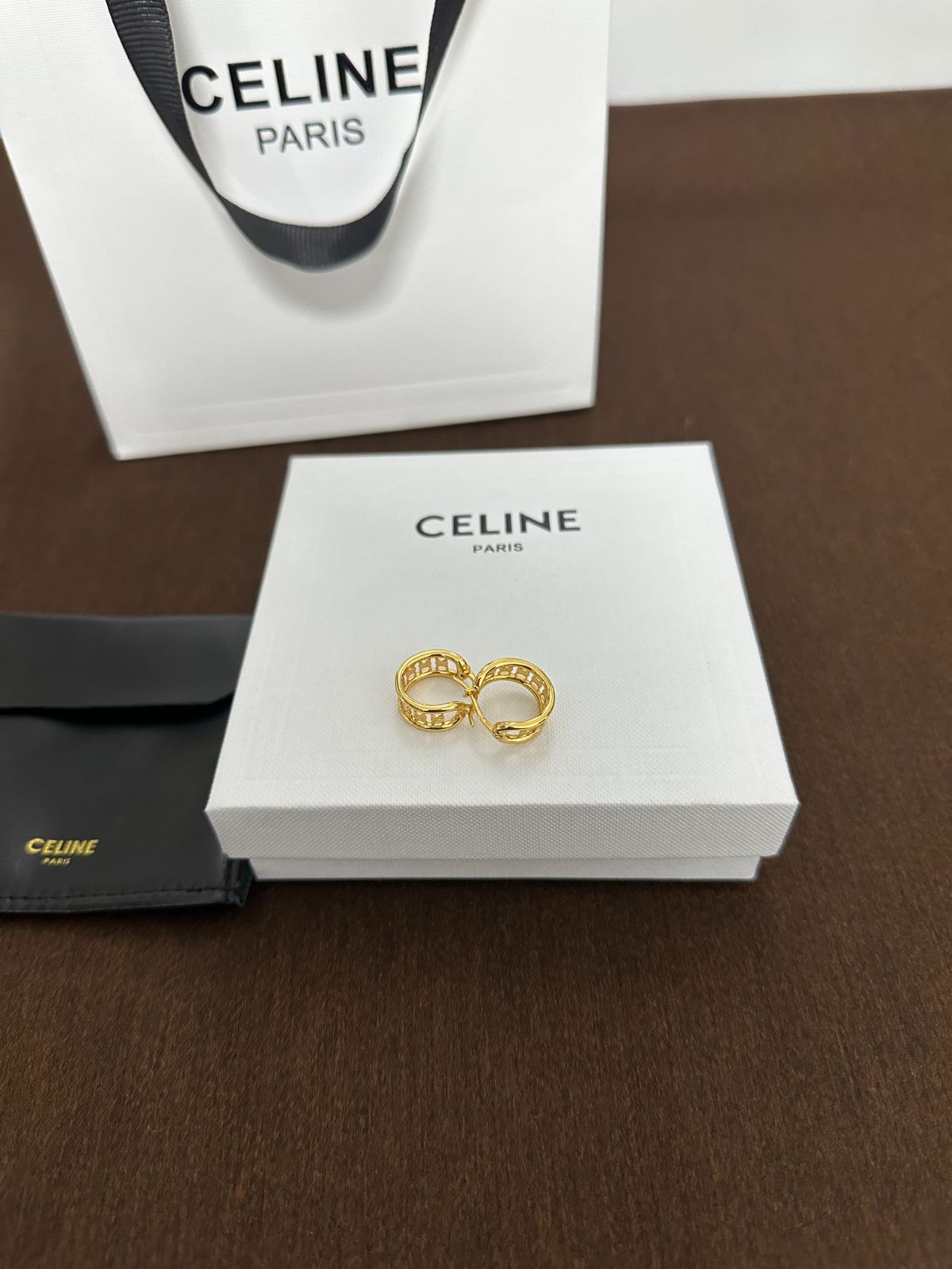 CELINEトリオンフ