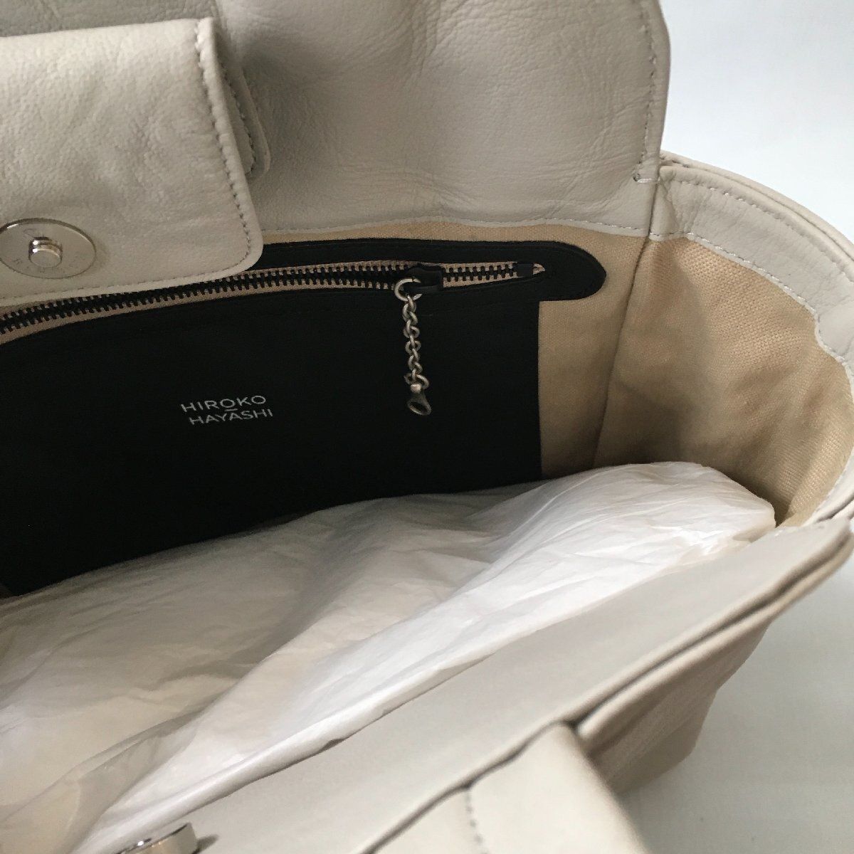 【未使用レベル】ヒロコハヤシ BEFANA ベファーナ 極美品 HIROKO HAYASHI ヒロコハヤシ BEFANA(ベファーナ