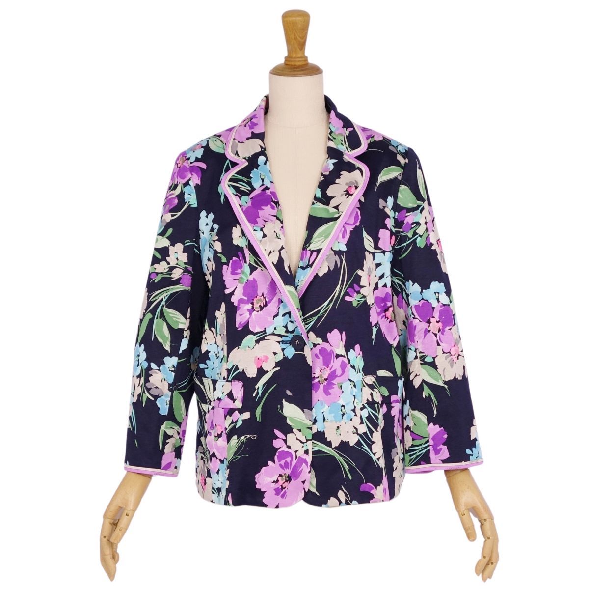 LEONARD レオナール ストレッチ テーラードジャケット 花柄 LEONARD レオナール FASHION ファッション 国内正規品 フラワー