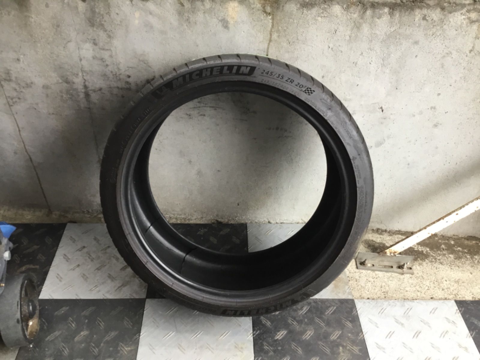 送料込み］ 245/35 R20 95Y 2022年製 MICHELIN PILOT SPORT 4S NA0 