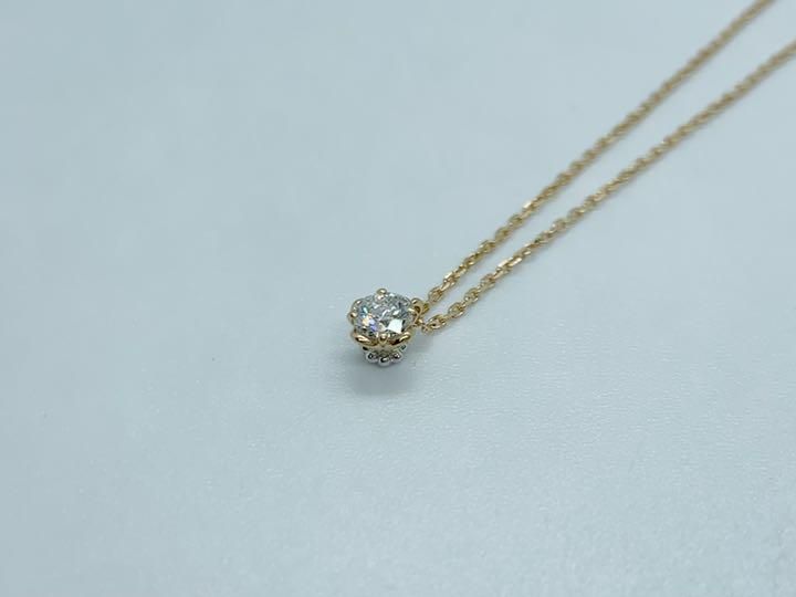 特別特価】星の砂K18PG/WG ダイヤモンド 一粒石ペンダントネックレス