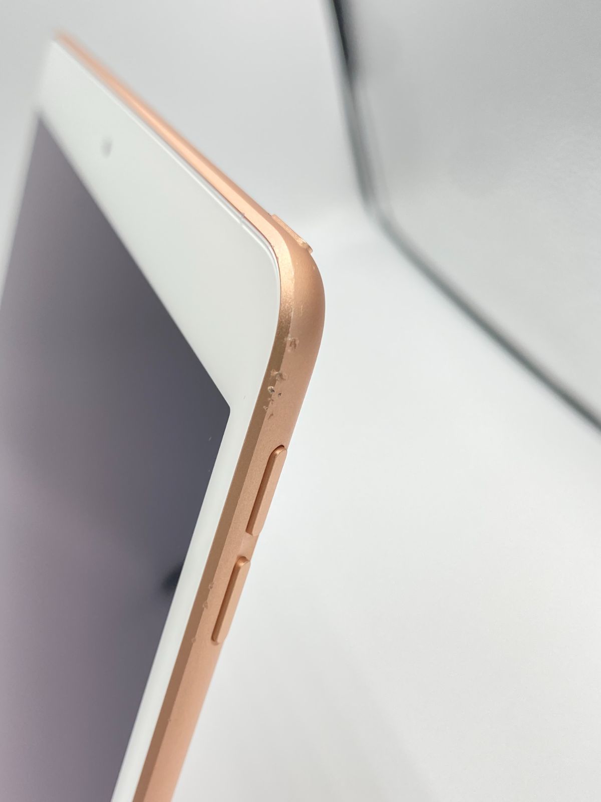 iPad Air 第3世代 Wi-Fi 64GB ゴールド　ジャンク iPad Air3 第3世代 64gb wifi a2152 ジャンク ☆送料無料