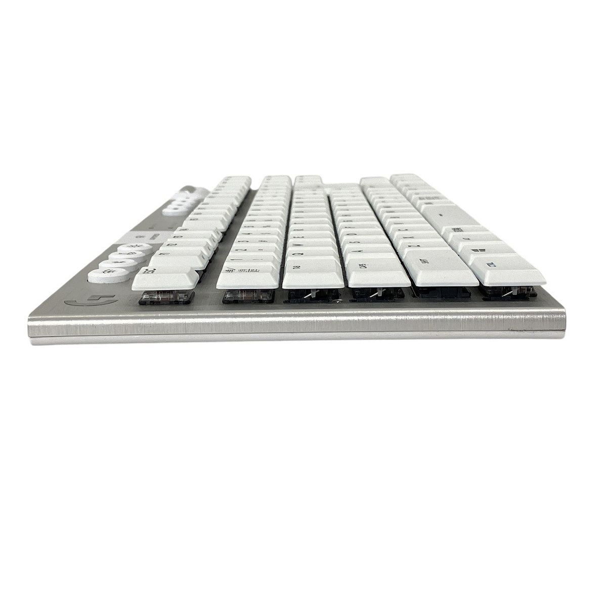 富士通 - キーボード パソコン PC ゲーム 白 ロジクール YR0076 中古 キーボード パソコン PC ゲーム 白 ロジクール YR0076 中古