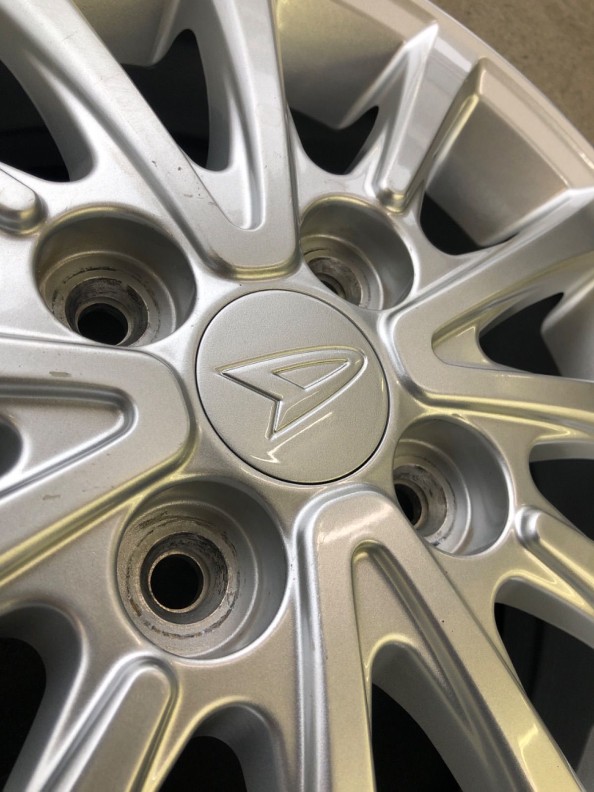 4.5J