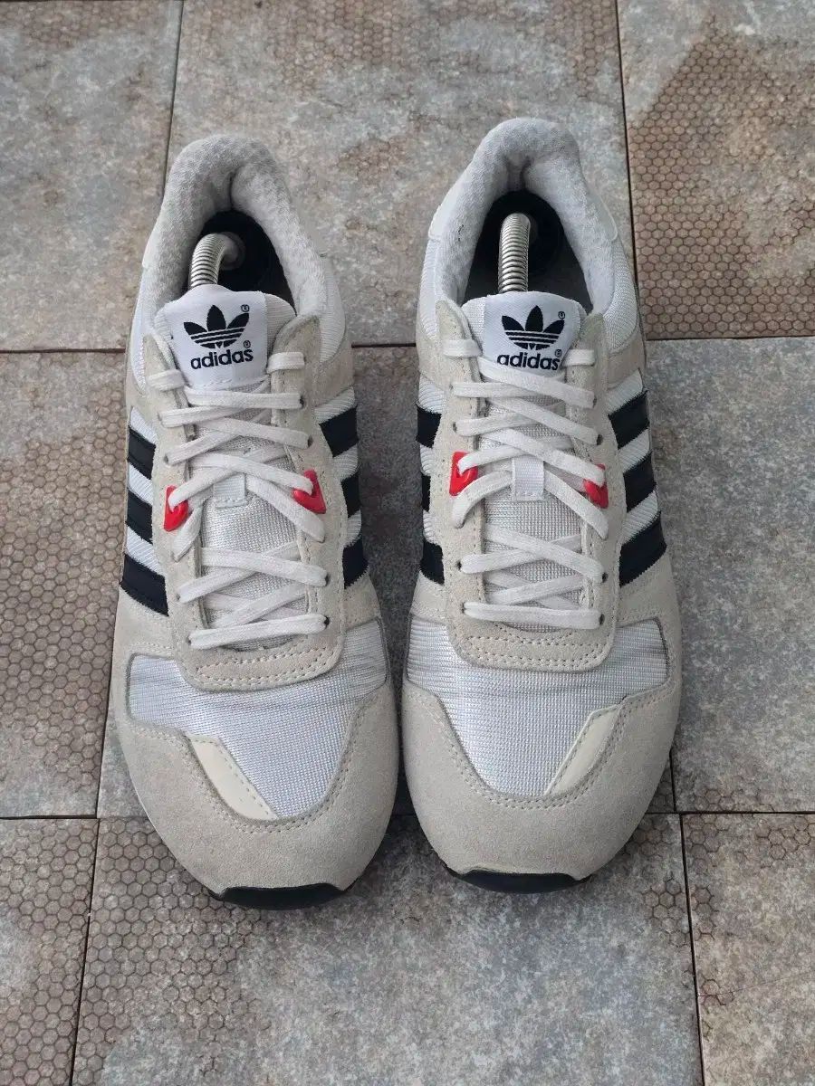 スニーカー 240 ) アディダス ヴィンテージ zx 700 スニーカーズ - メルカリ