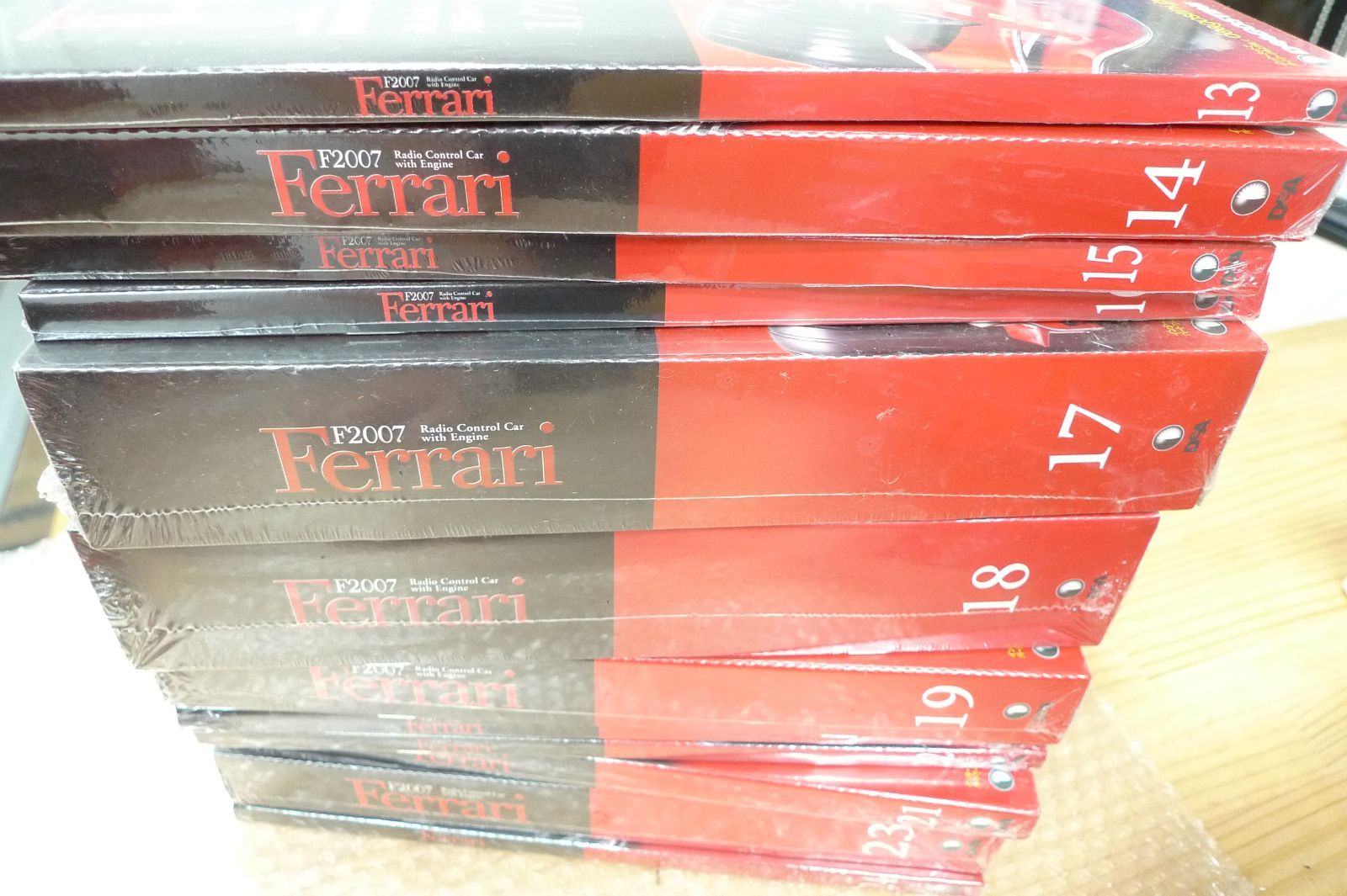DEAGOSTINI デアゴスティーニ Ferrari 1/7 週刊 フェラーリ F2007