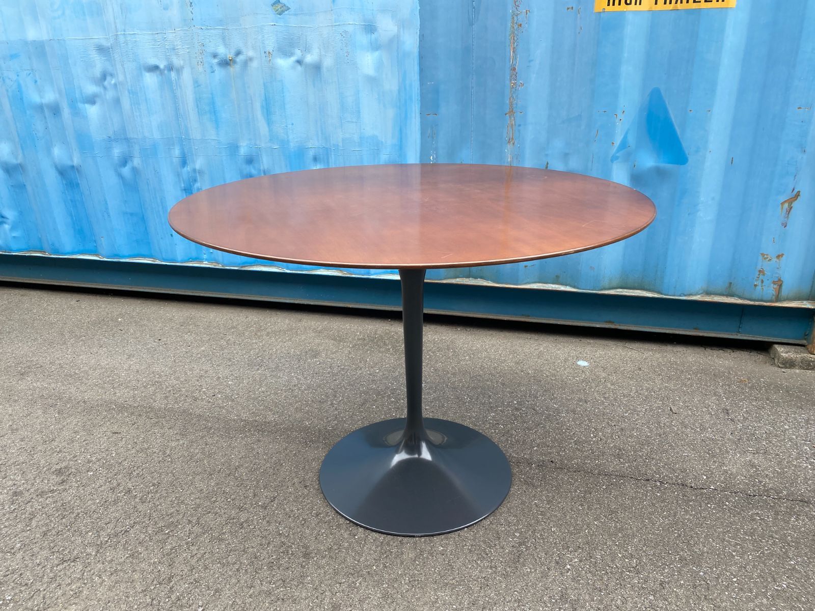 正規品 Knoll サーリネン ラウンドテーブル チューリップ