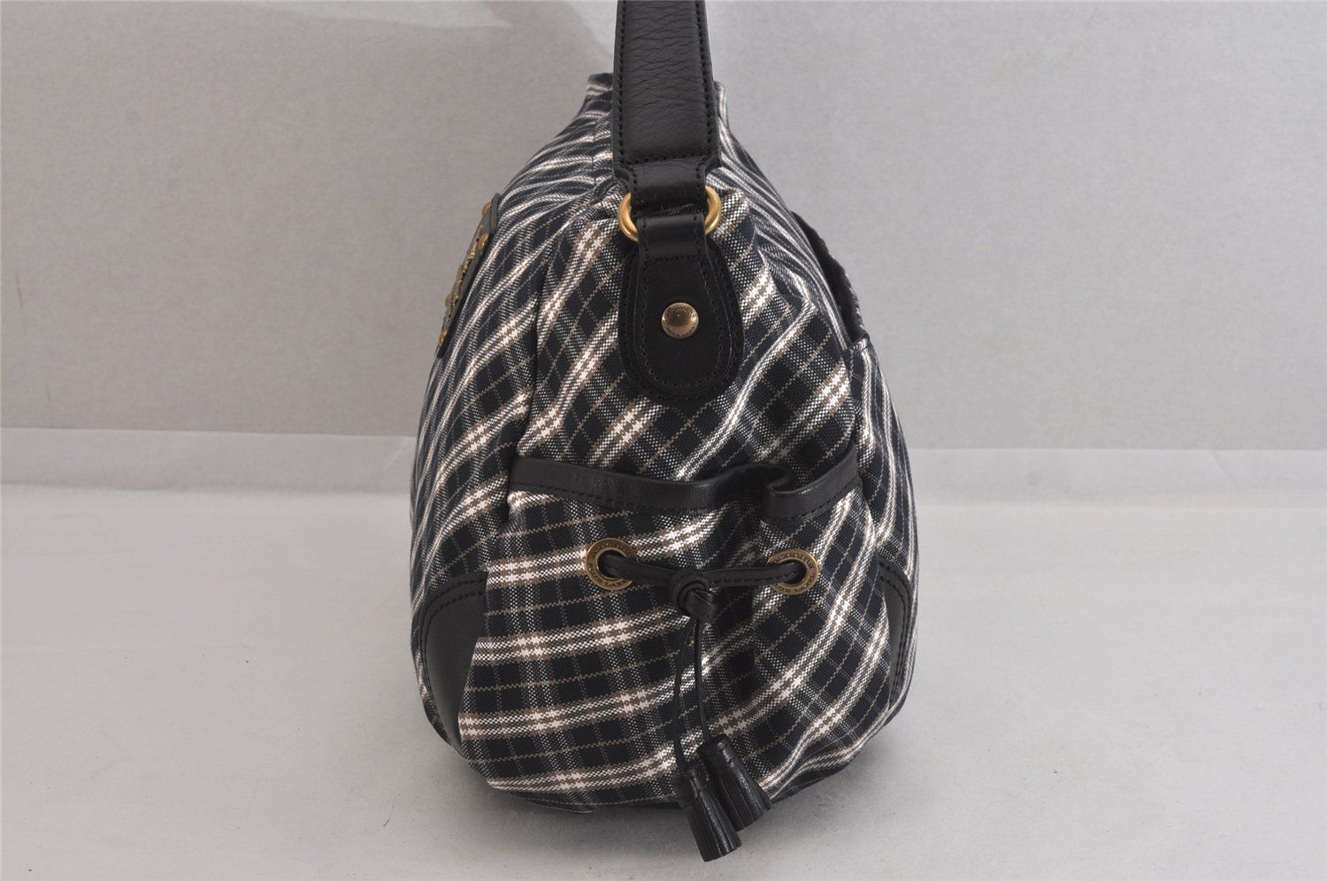 バーバリーチェックバッグ ブラック クレストブリッジチェック