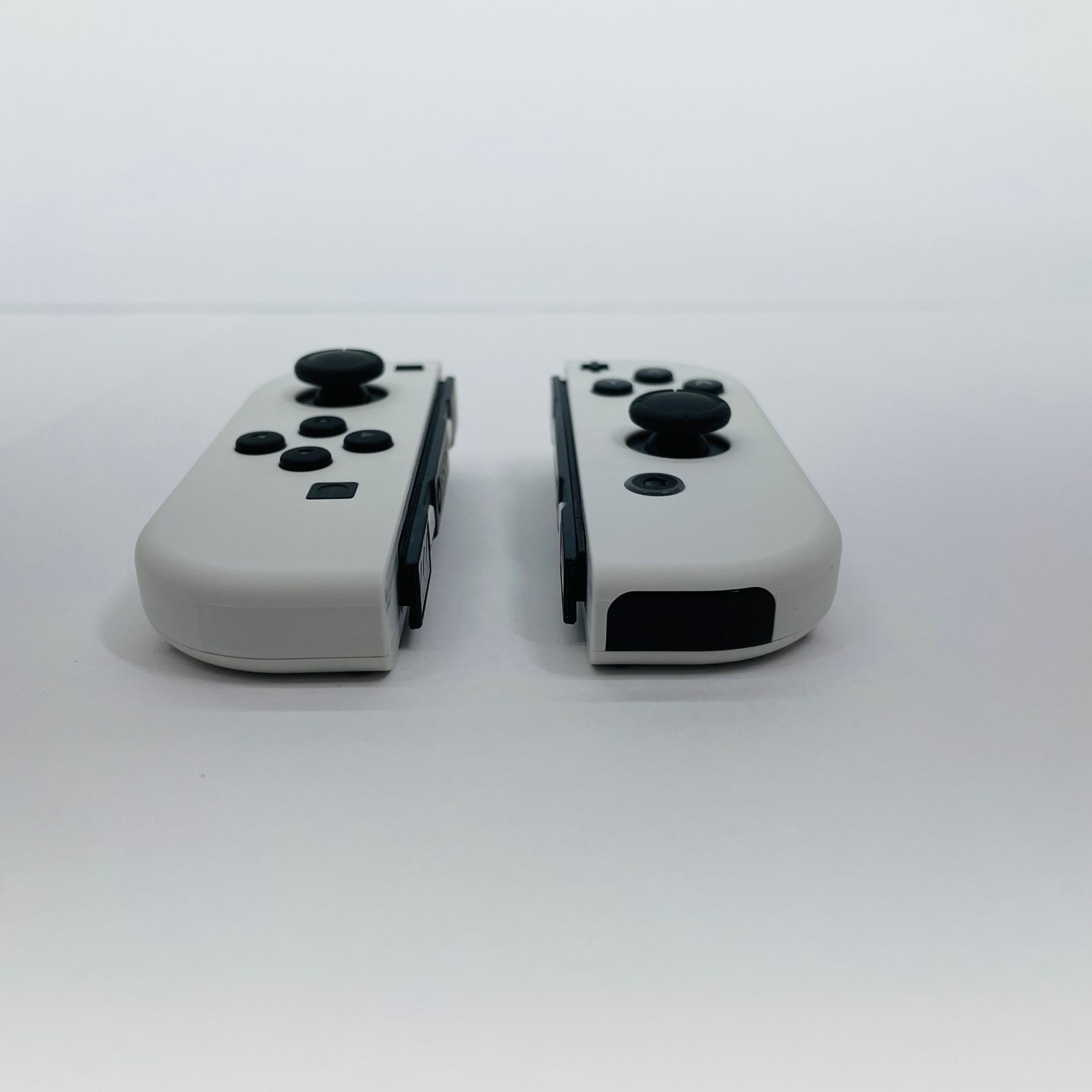 美品 Nintendo Switch 有機ELモデル ホワイト 本体 Nintendo Switch