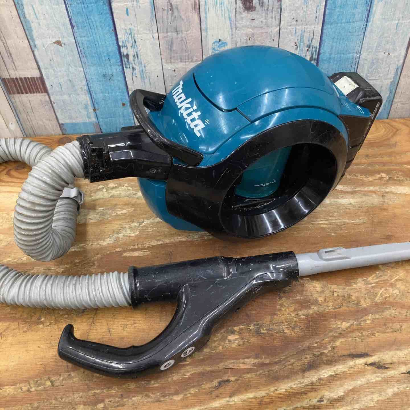 品 マキタ makita コードレスサイクロン掃除機 CL500DZ バッテリー1個付き♪ 柏店