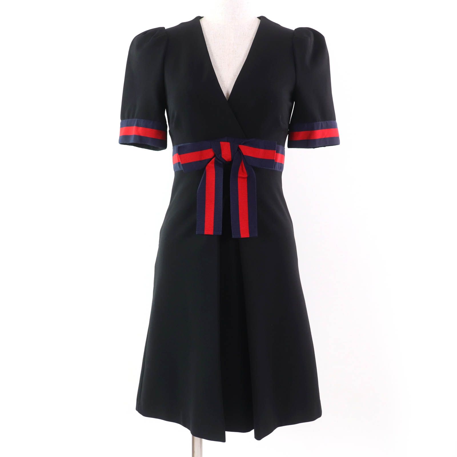 極美品☆GUCCI グッチ 501488 Jersey V-neck Dress インターロッキングGパール付 ワンピース ブラック XS イタリア製 正規品 レディース 極美品☆GUCCI グッチ 501488 Jersey V-neck Dress インターロッキング